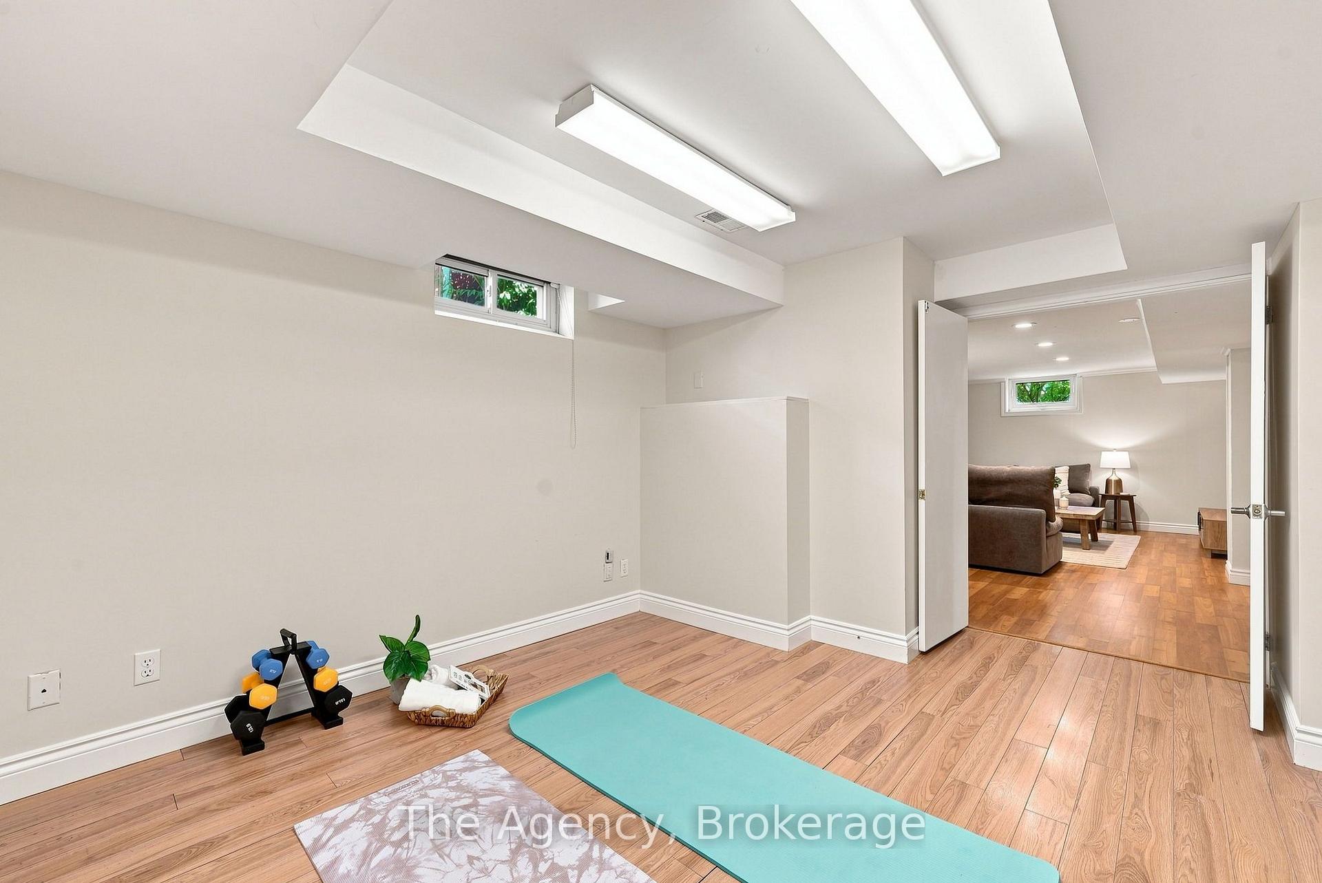 Photo 26 of 703 Newman Crescent, Whitby, Downtown Whitby — HOMEH