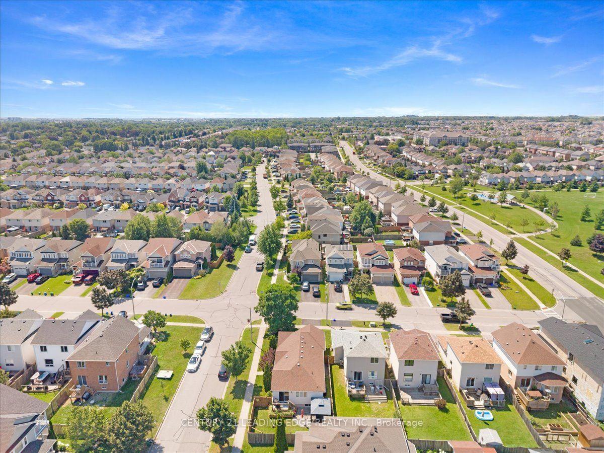Photo 43 of 183 Eldad Drive, Clarington, Bowmanville — HOMEH