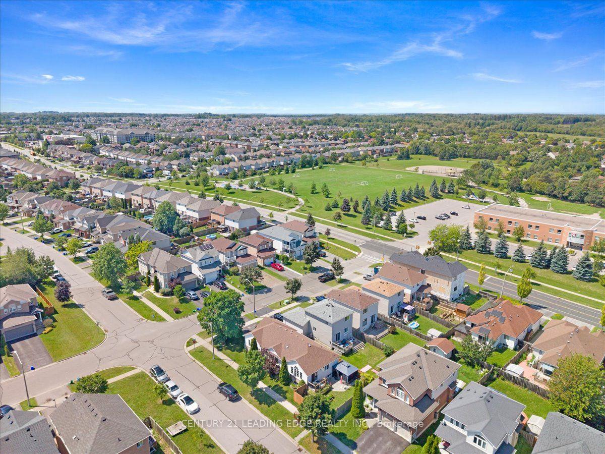 Photo 44 of 183 Eldad Drive, Clarington, Bowmanville — HOMEH
