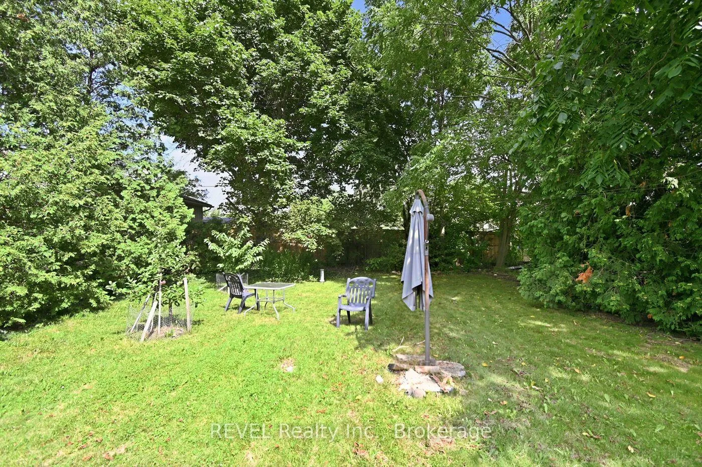 Photo 23 of 3664 Arlington Avenue, Niagara Falls, Stamford — HOMEH