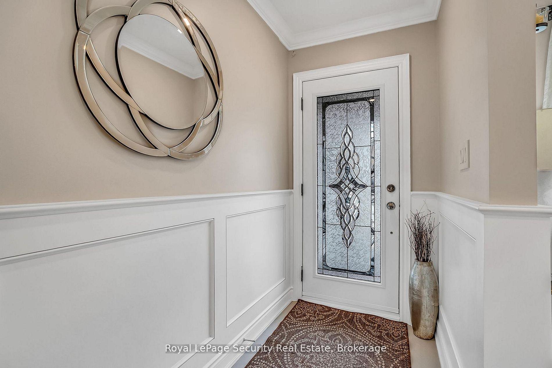 Photo 5 of 67 Northland Avenue, Toronto, Rockcliffe-Smythe — HOMEH