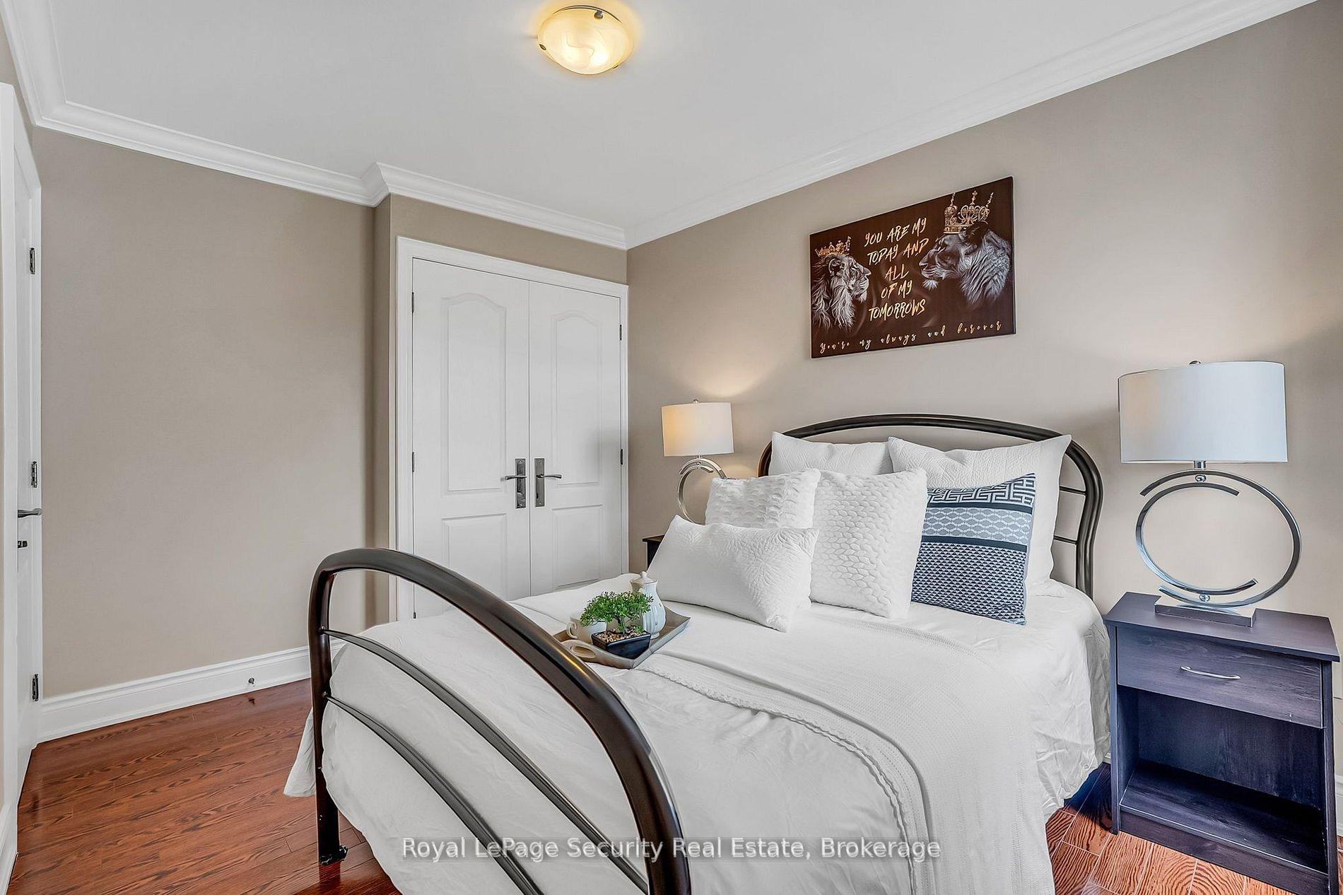 Photo 32 of 67 Northland Avenue, Toronto, Rockcliffe-Smythe — HOMEH