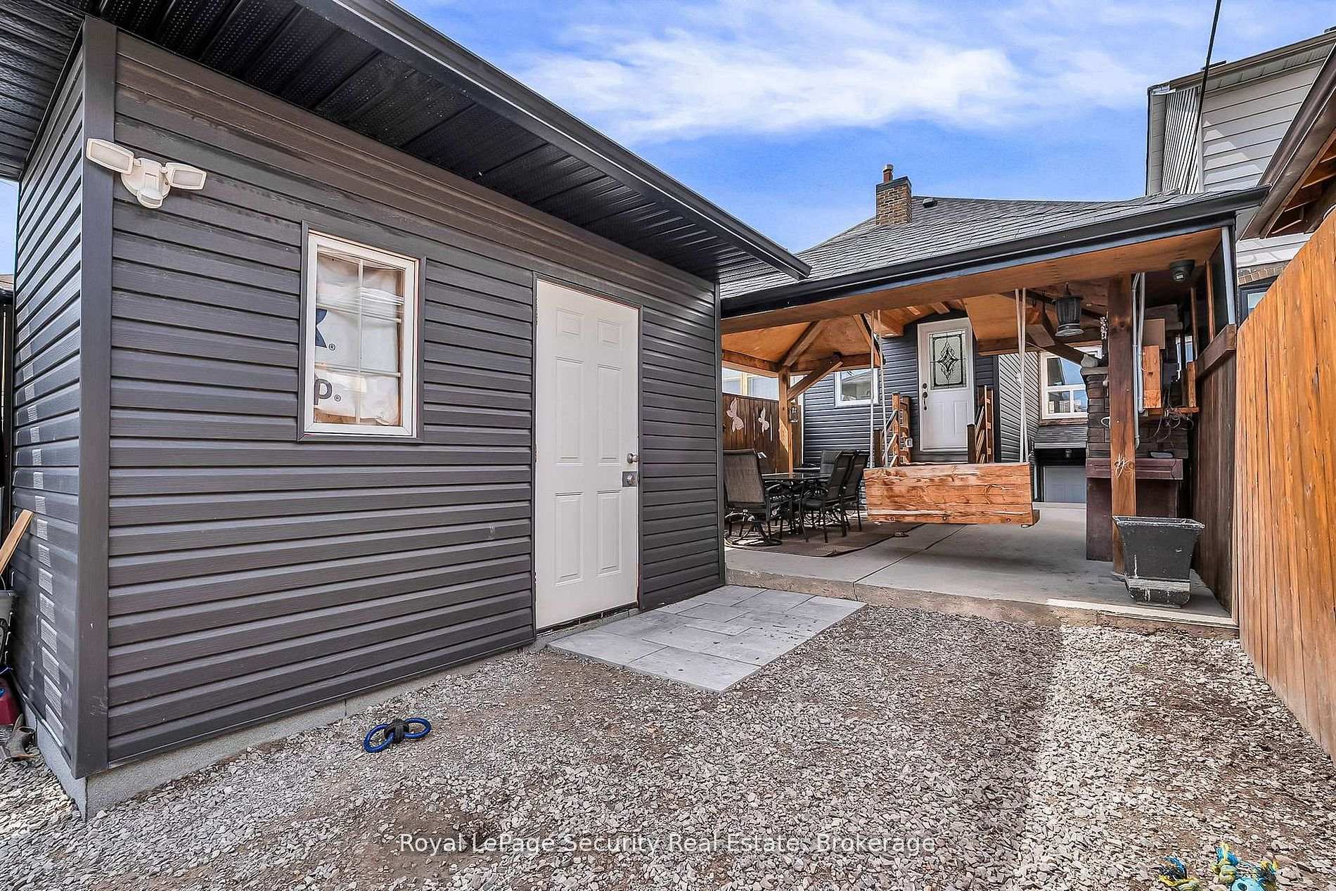 Photo 49 of 67 Northland Avenue, Toronto, Rockcliffe-Smythe — HOMEH
