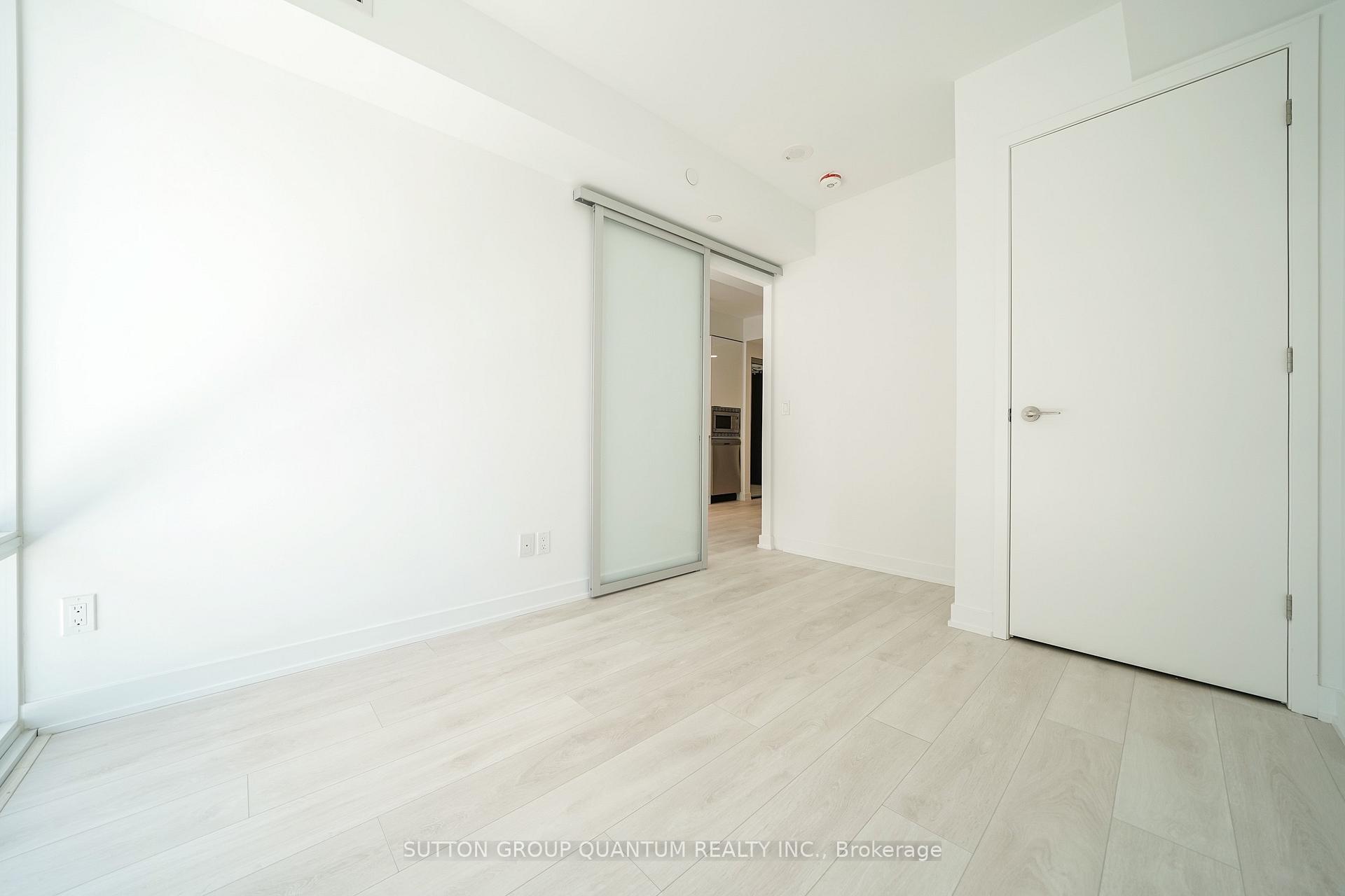 Photo 9 of Unit 902, 18 Maitland Terrace, Toronto, Church-Yonge Corridor — HOMEH