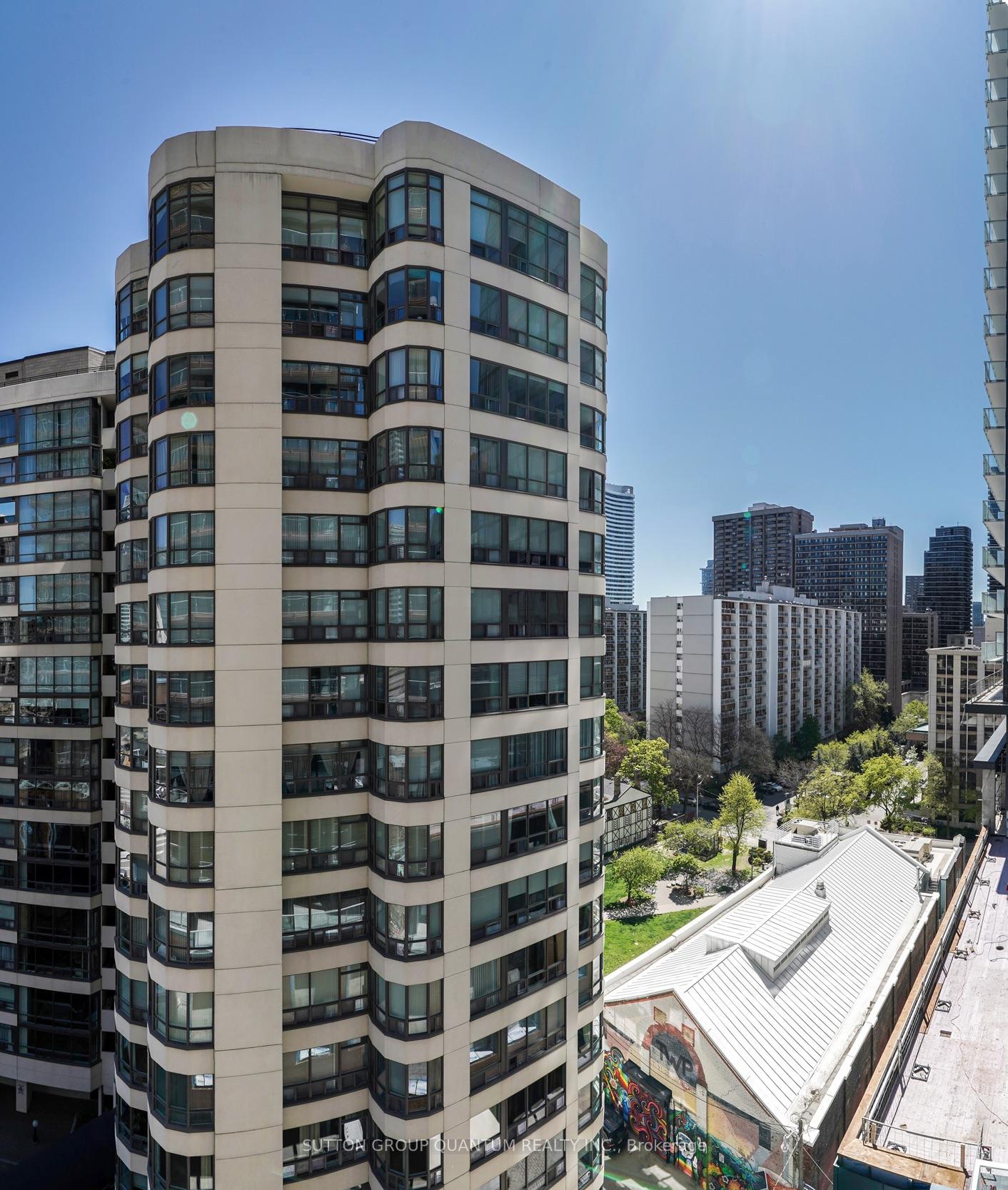 Photo 17 of Unit 902, 18 Maitland Terrace, Toronto, Church-Yonge Corridor — HOMEH