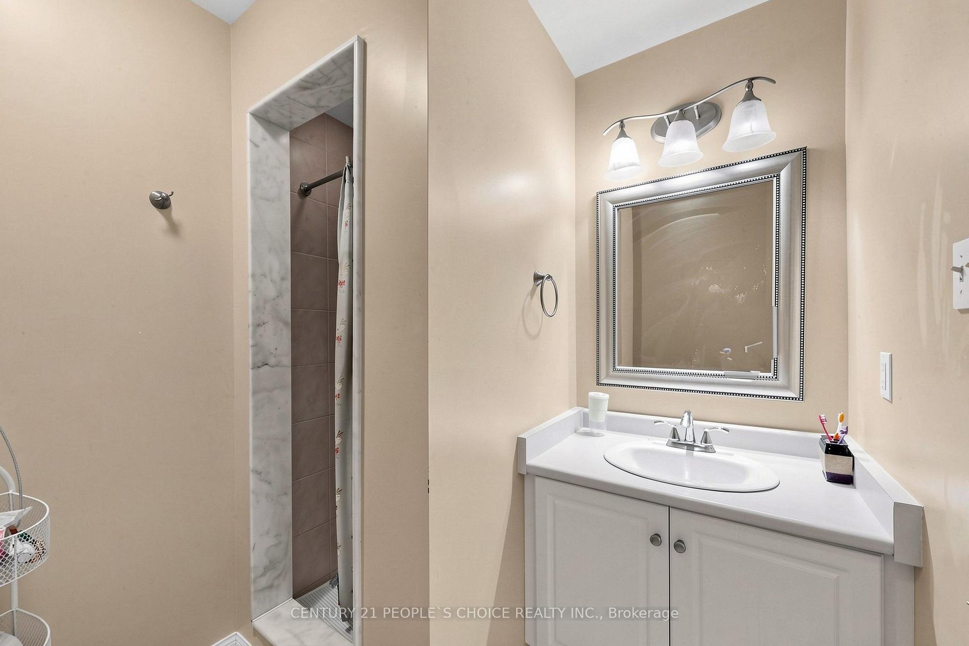 Photo 46 of Unit 15, 33 Aspen Park Way, Whitby, Downtown Whitby — HOMEH