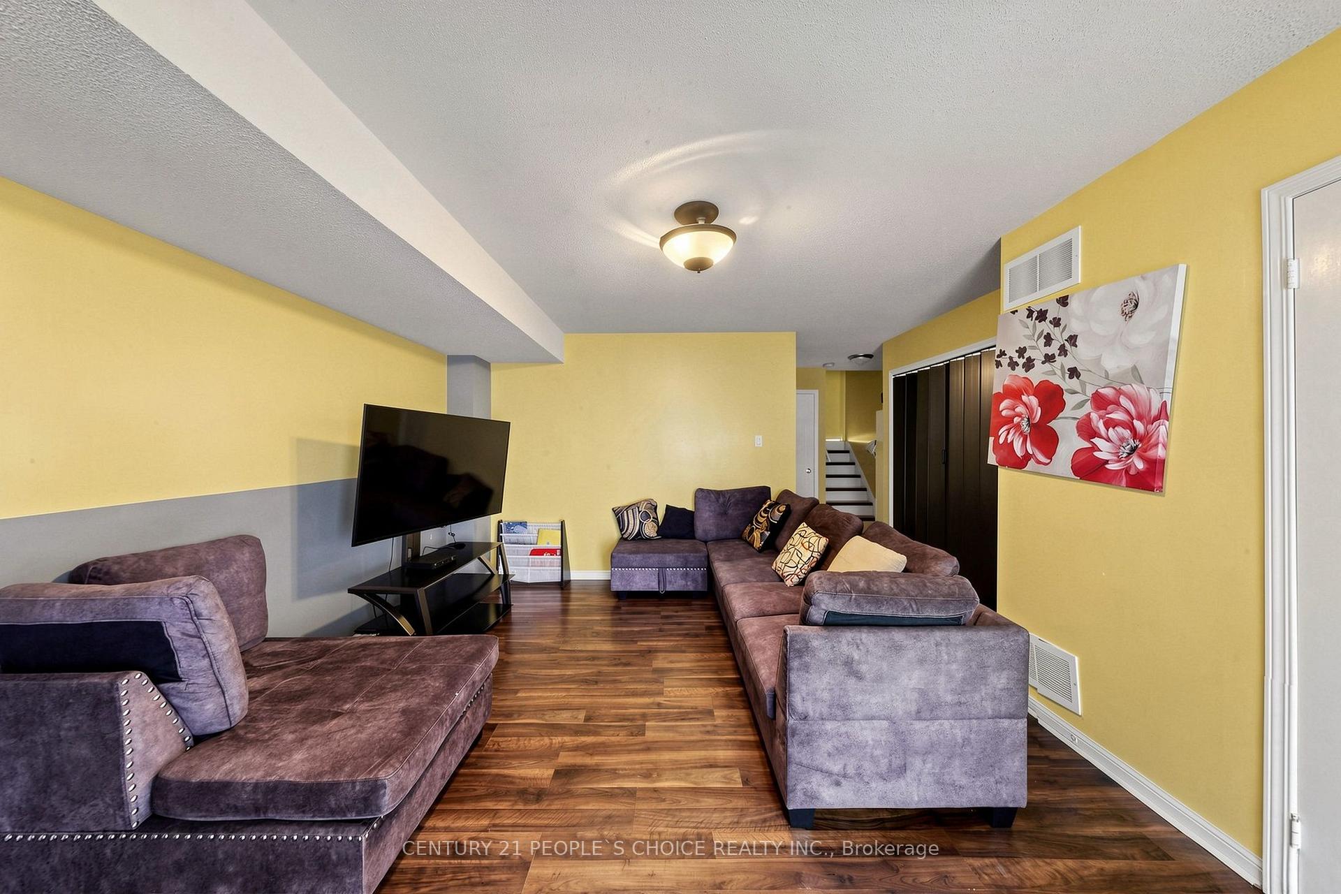 Photo 52 of Unit 15, 33 Aspen Park Way, Whitby, Downtown Whitby — HOMEH