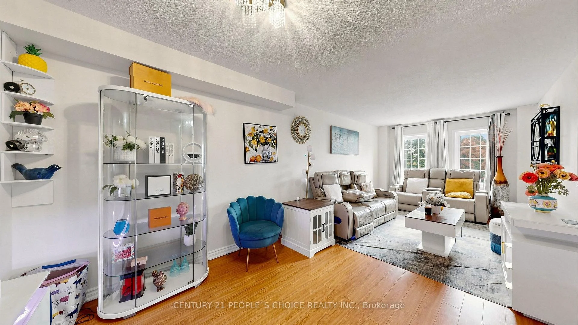 Photo 6 of Unit 15, 33 Aspen Park Way, Whitby, Downtown Whitby — HOMEH