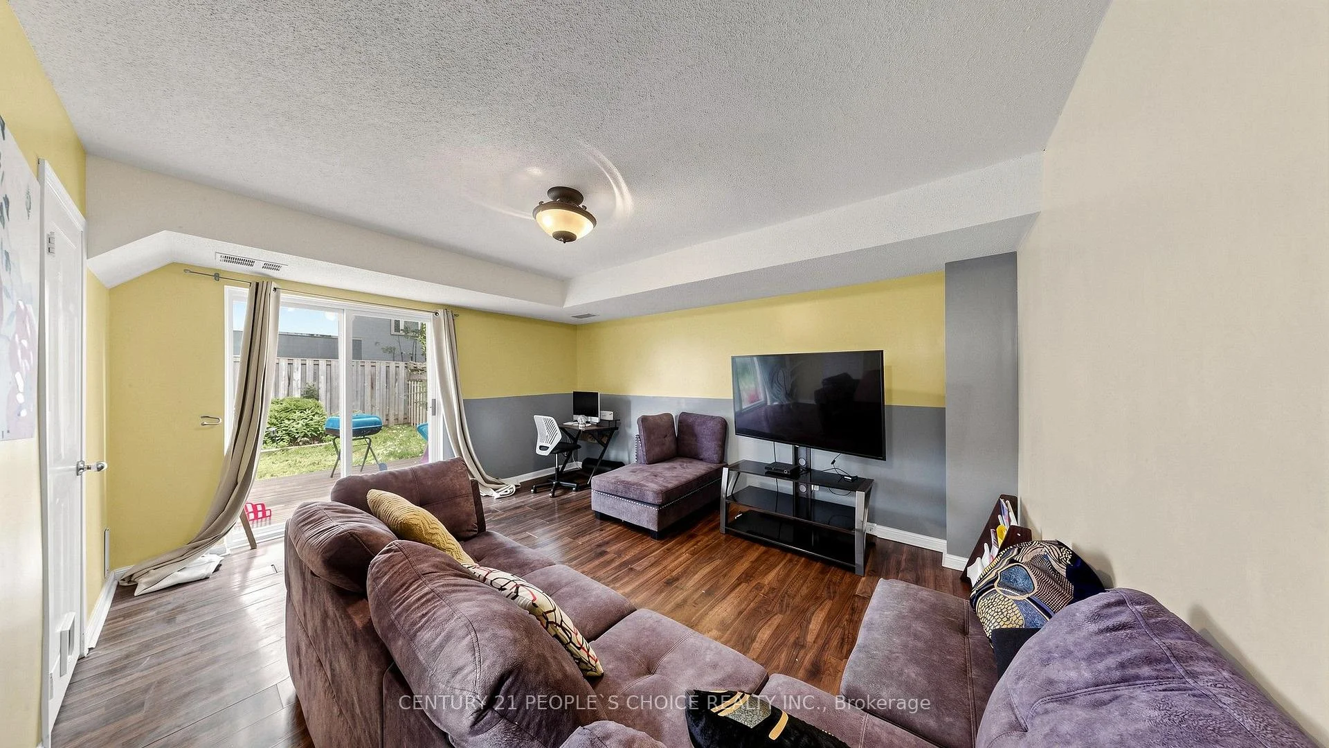 Photo 59 of Unit 15, 33 Aspen Park Way, Whitby, Downtown Whitby — HOMEH