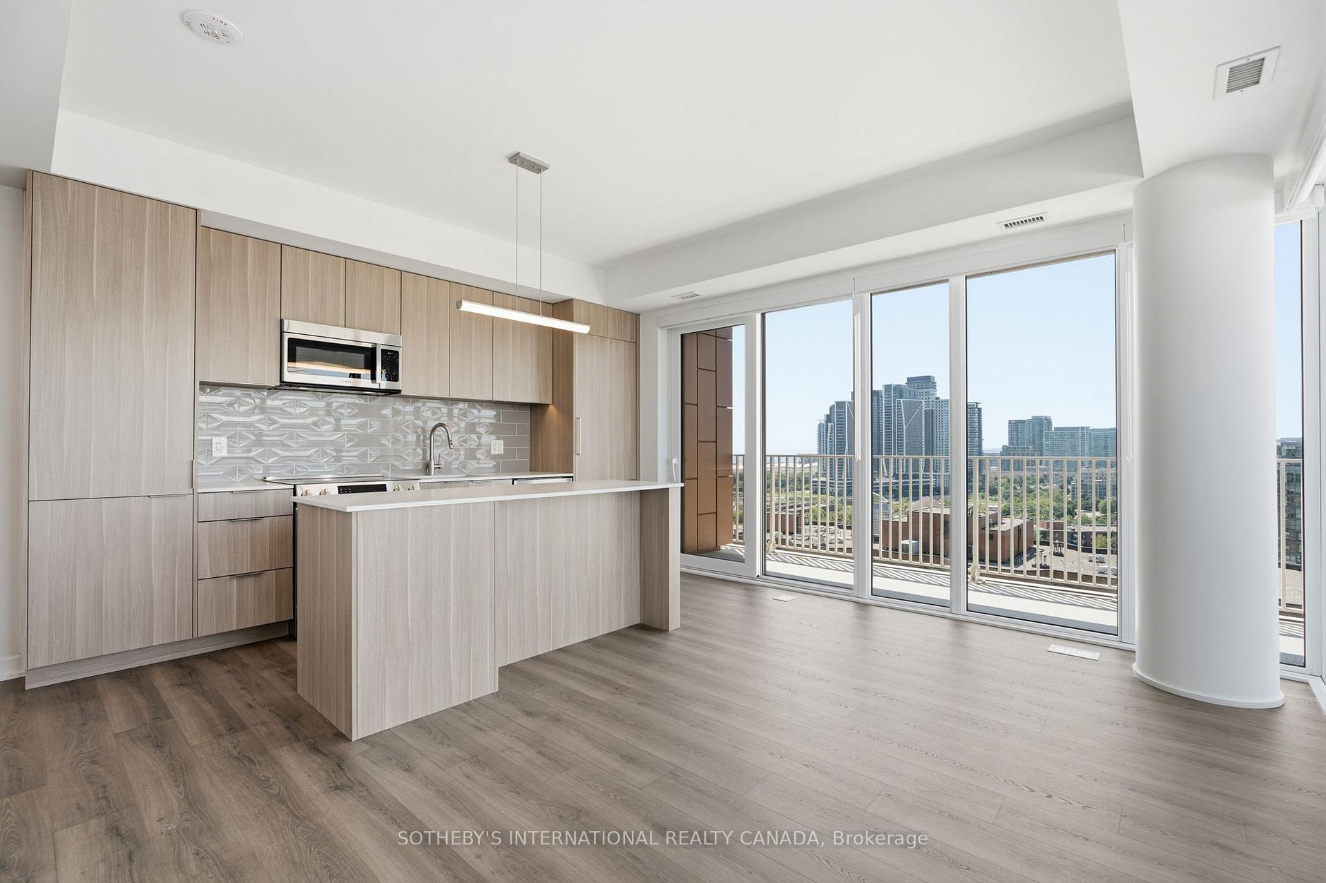 Photo 1 of Unit 1503, 88 Bathurst Street, Toronto, Niagara — HOMEH
