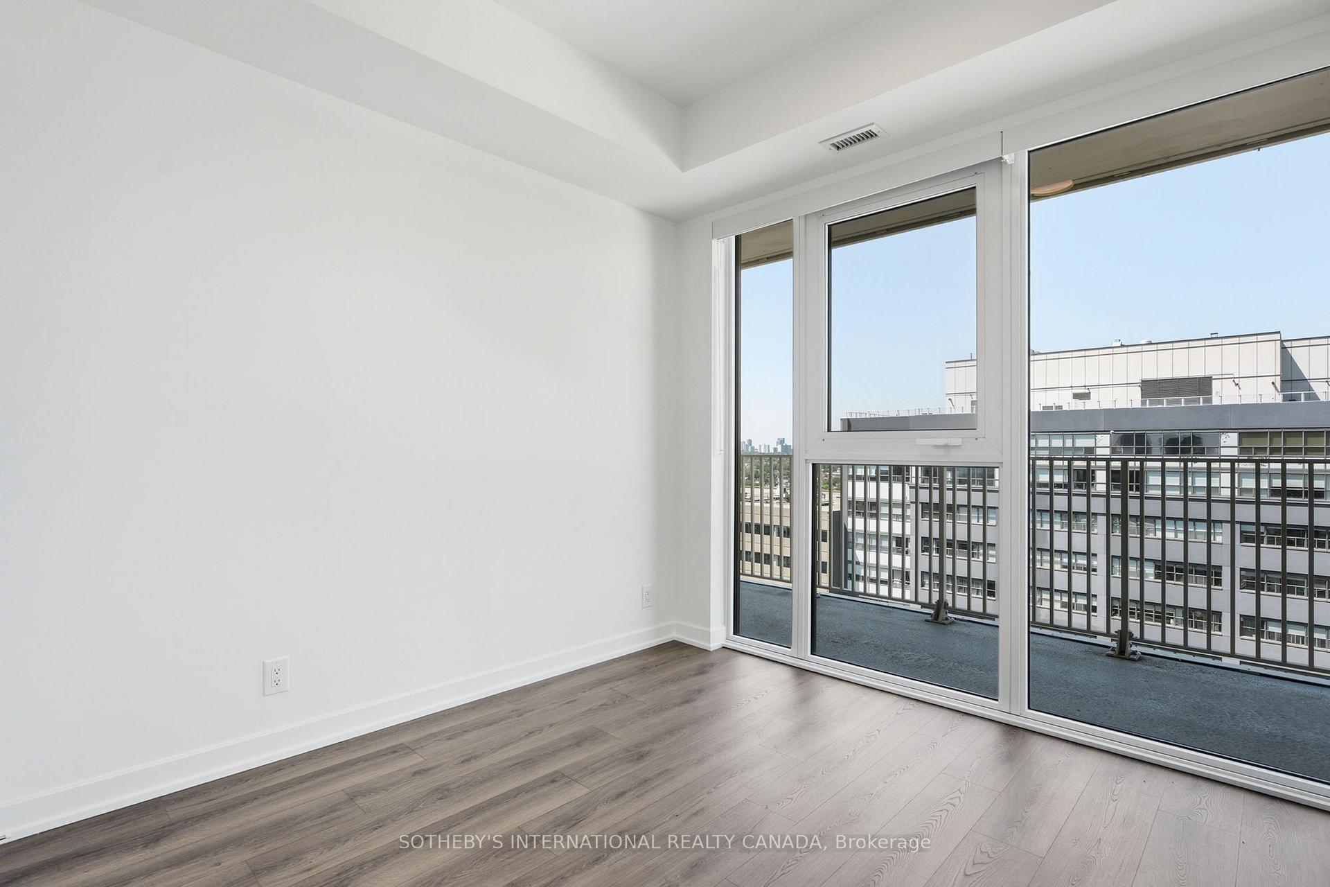 Photo 18 of Unit 1503, 88 Bathurst Street, Toronto, Niagara — HOMEH