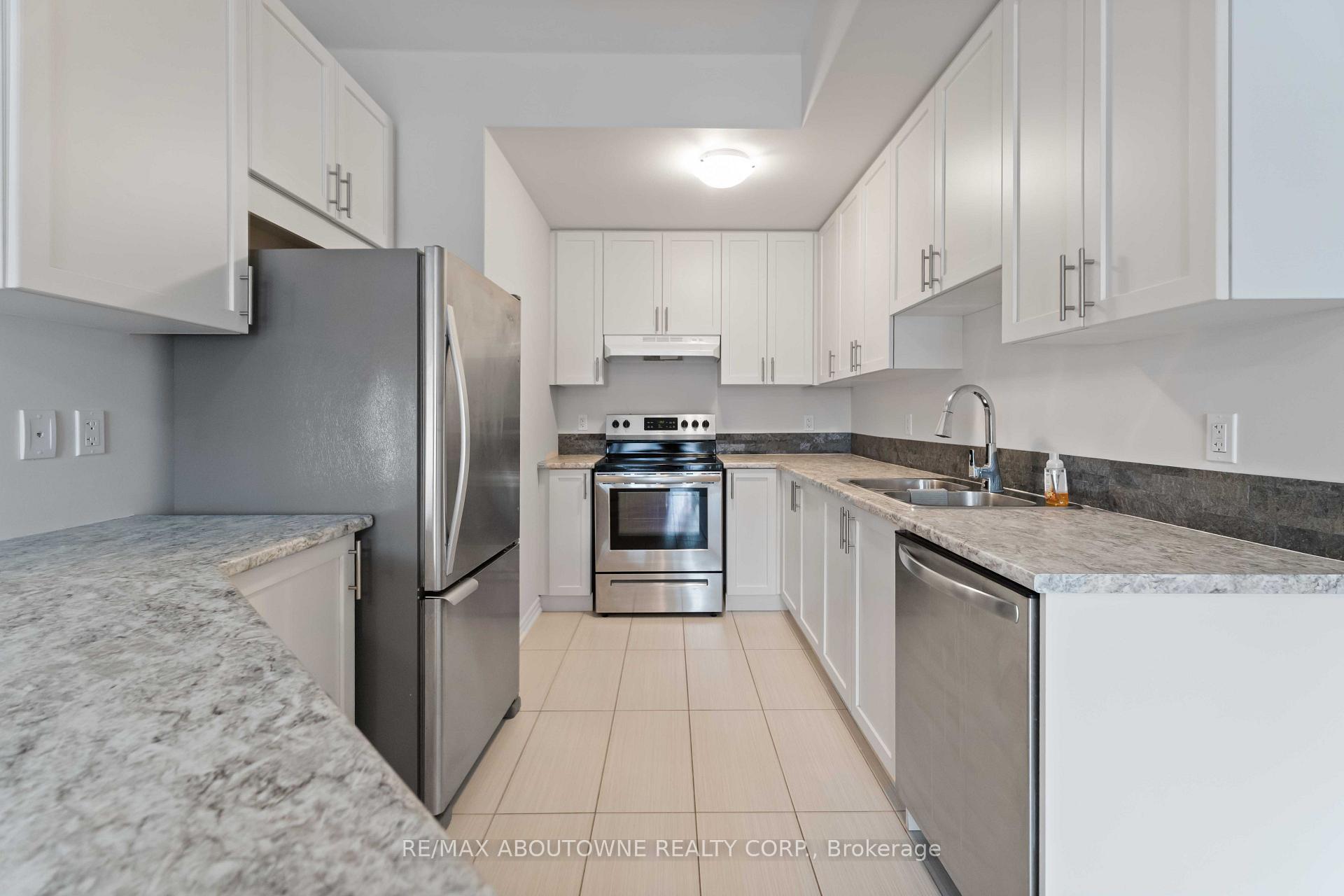 Photo 20 of Unit 27, 219 Dundas Street E, Hamilton, Waterdown — HOMEH