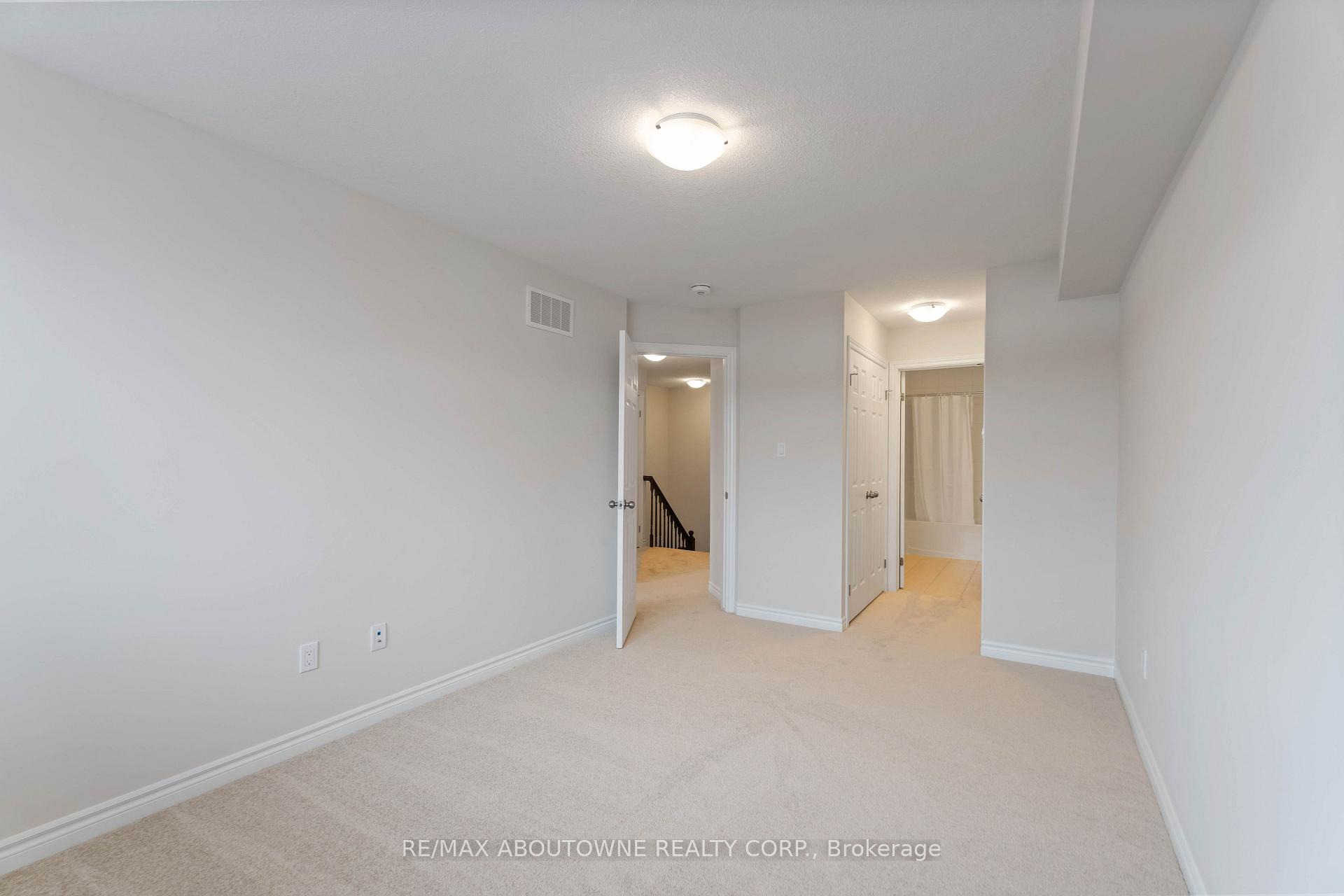 Photo 29 of Unit 27, 219 Dundas Street E, Hamilton, Waterdown — HOMEH