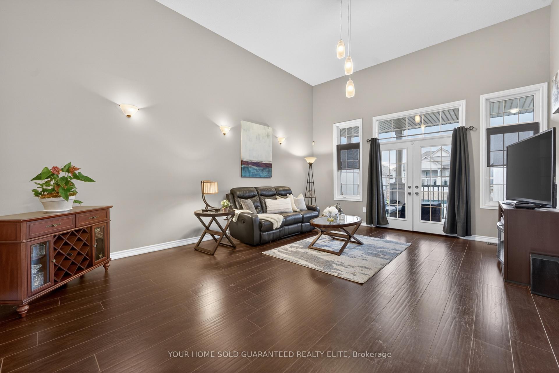 Photo 3 of 136 Whitwell Way, Hamilton, Binbrook — HOMEH