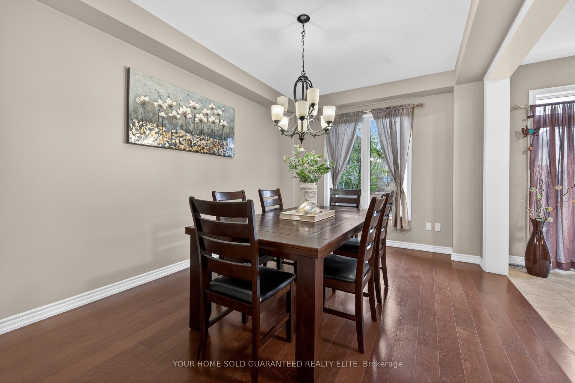 Photo 12 of 136 Whitwell Way, Hamilton, Binbrook — HOMEH