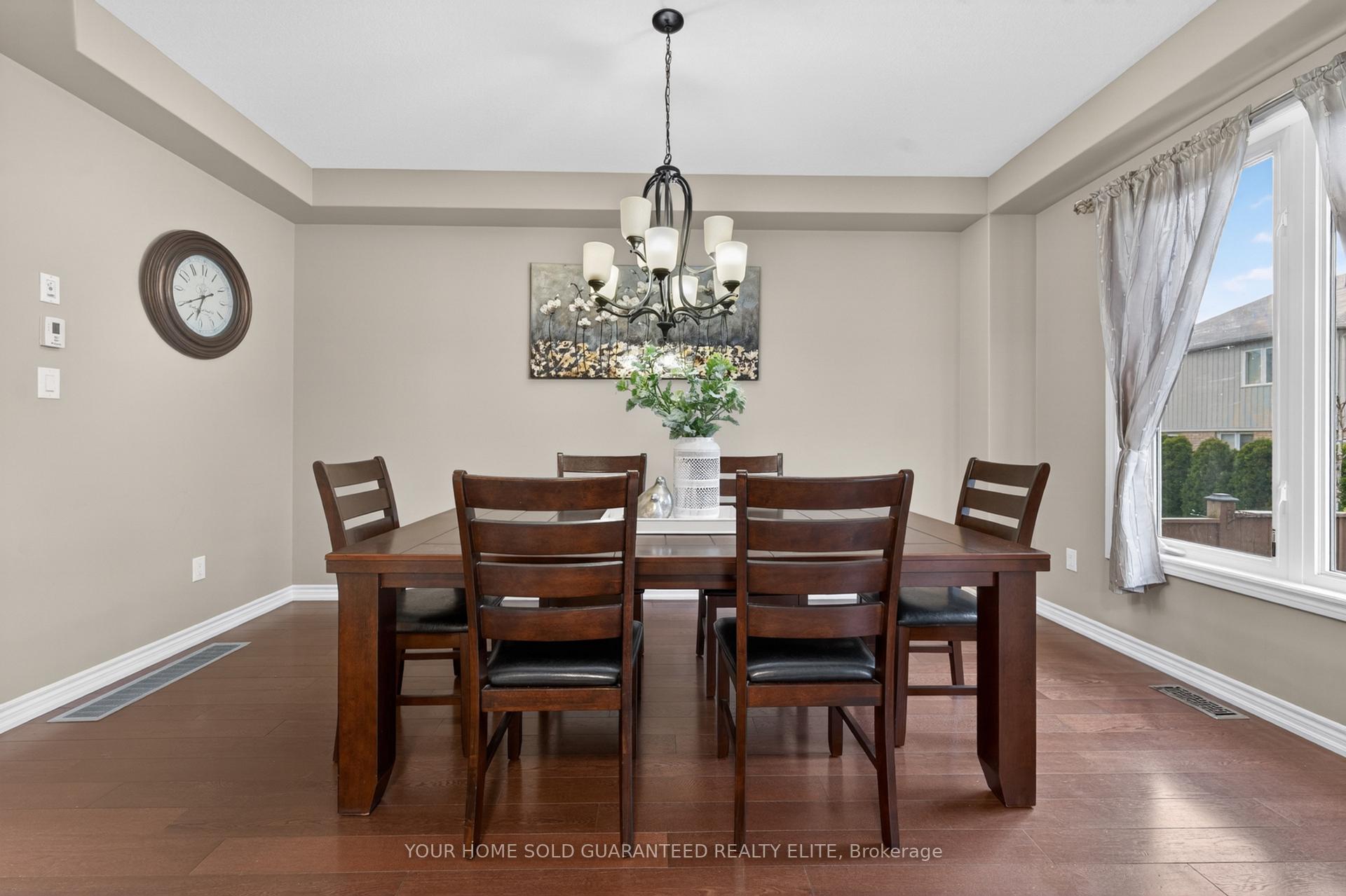 Photo 16 of 136 Whitwell Way, Hamilton, Binbrook — HOMEH