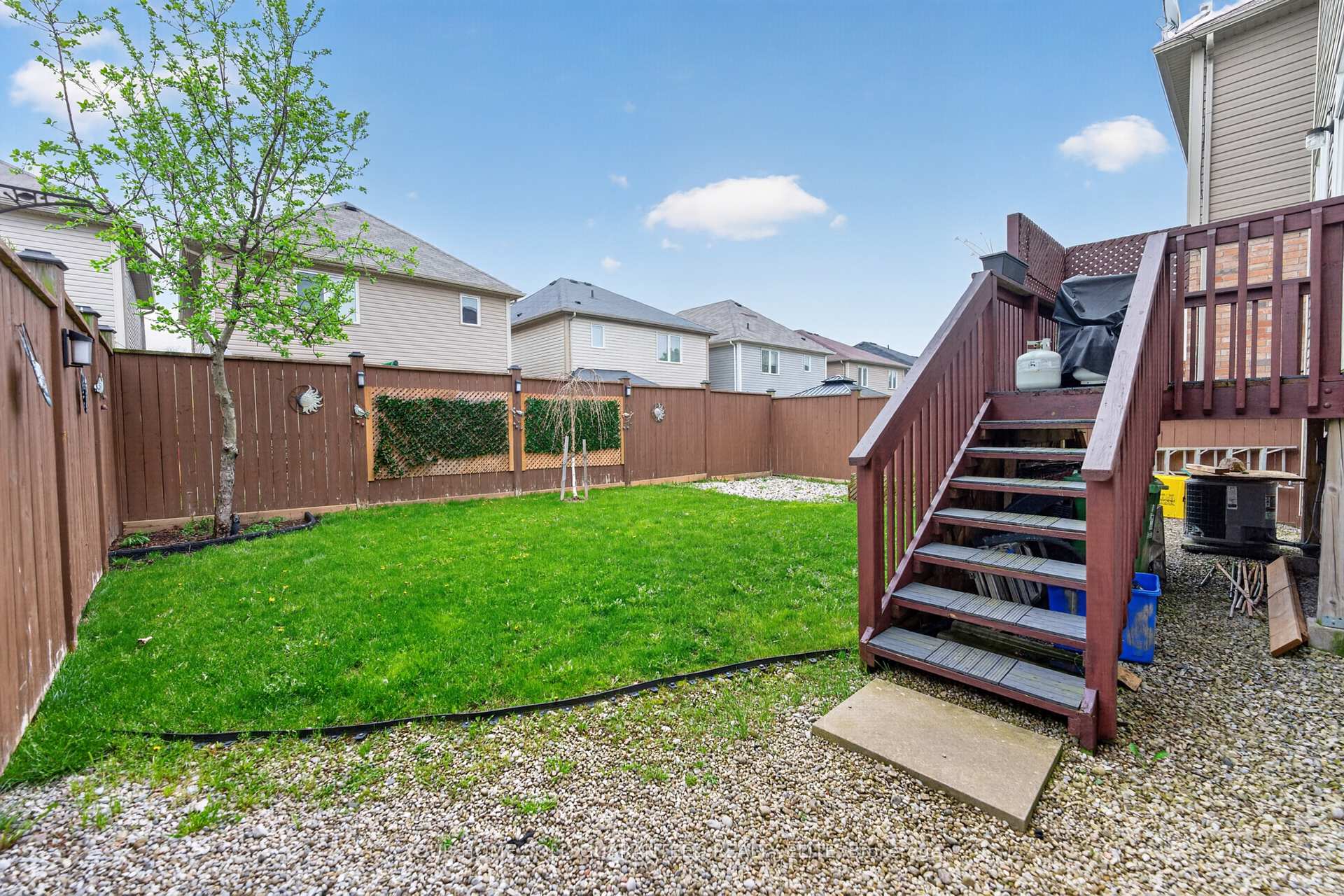 Photo 28 of 136 Whitwell Way, Hamilton, Binbrook — HOMEH