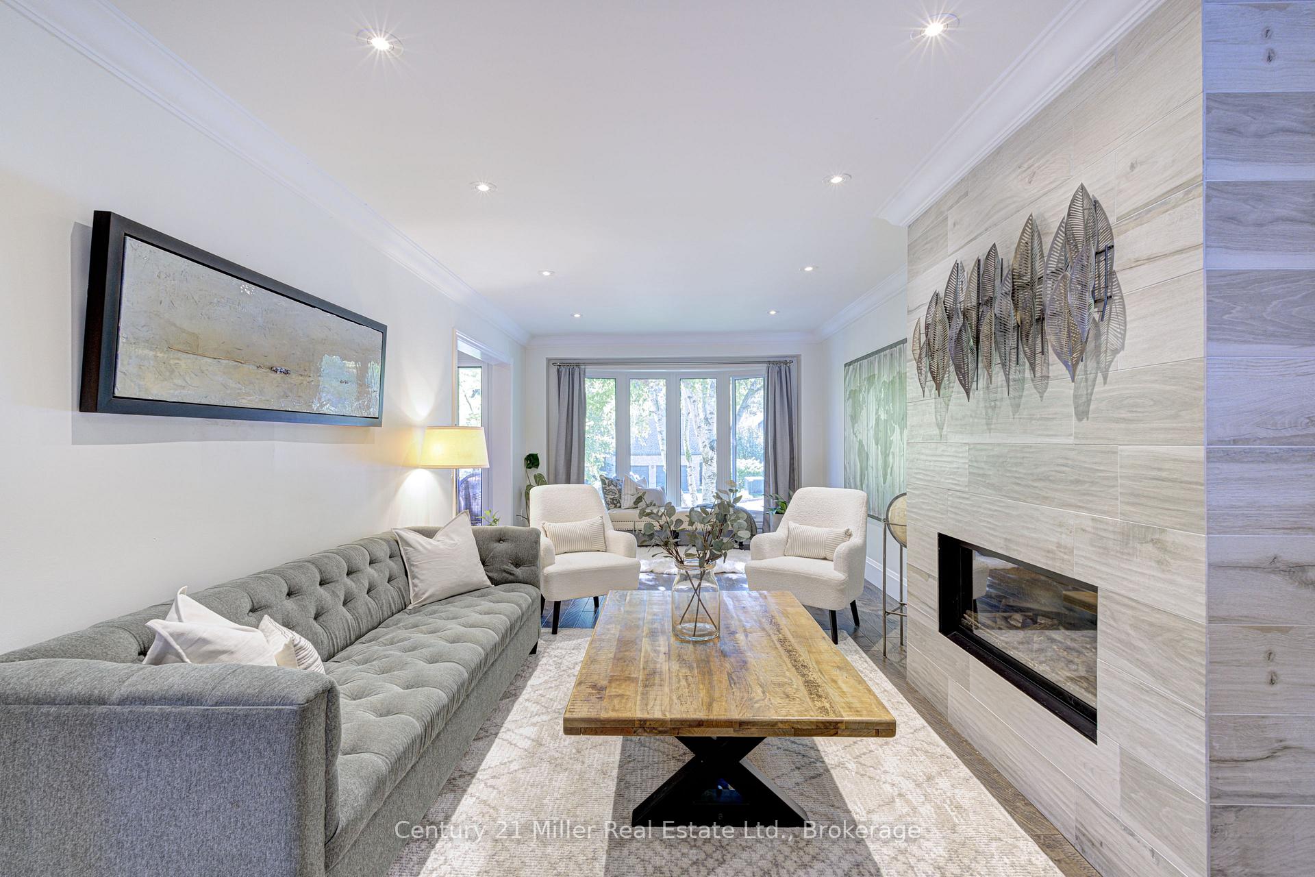 Photo 9 of 6 Mays Crescent, Hamilton, Waterdown — HOMEH
