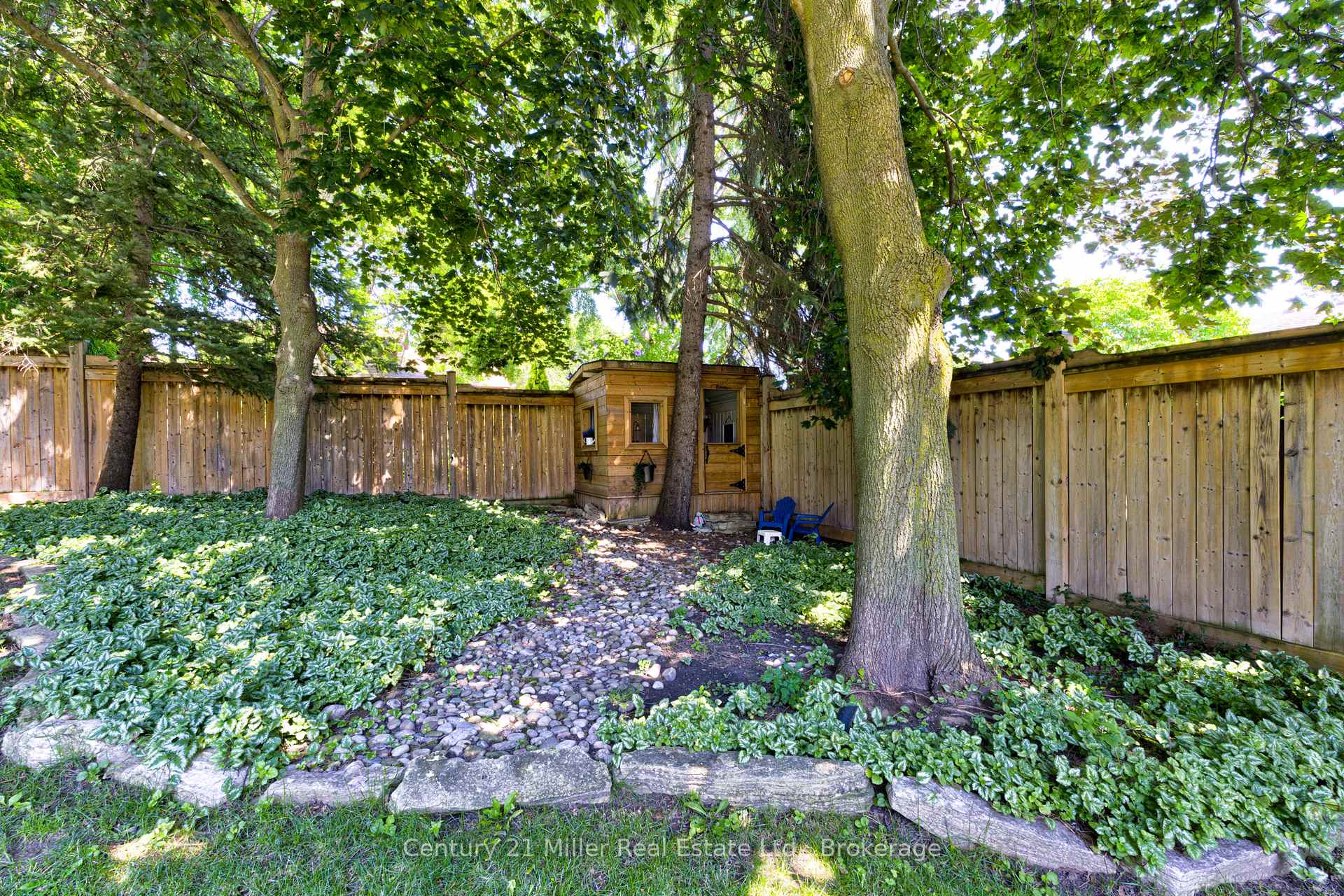 Photo 40 of 6 Mays Crescent, Hamilton, Waterdown — HOMEH
