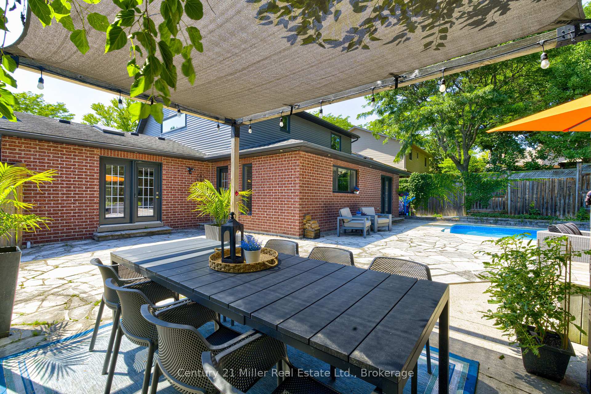 Photo 46 of 6 Mays Crescent, Hamilton, Waterdown — HOMEH