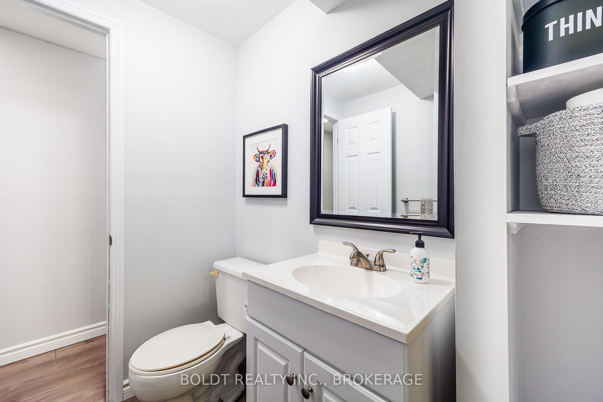 Photo 19 of 86 Devine Crescent, Thorold, Confederation Heights — HOMEH