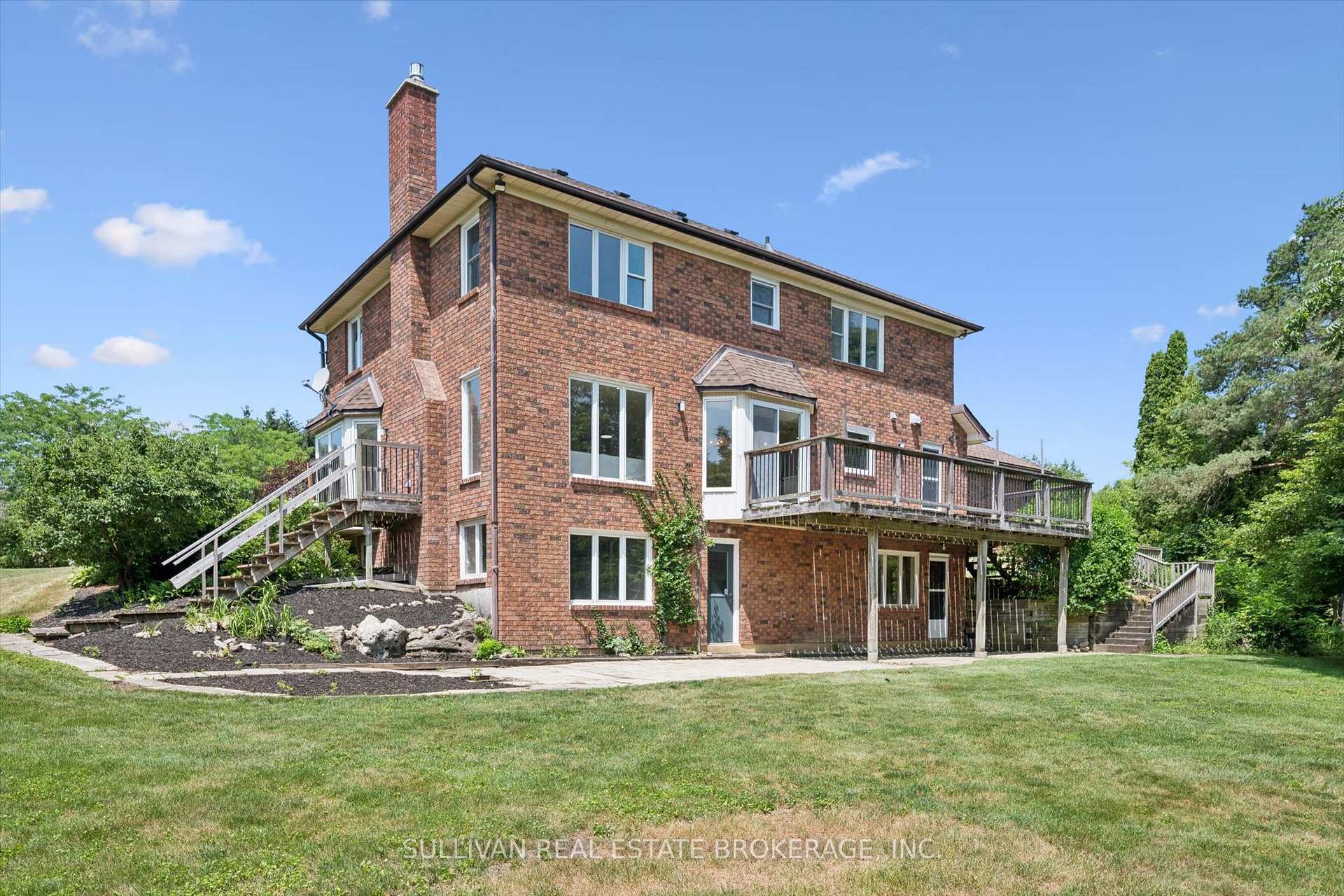 Photo 3 of 105 Cobblestone Place, Guelph/Eramosa, Rockwood — HOMEH