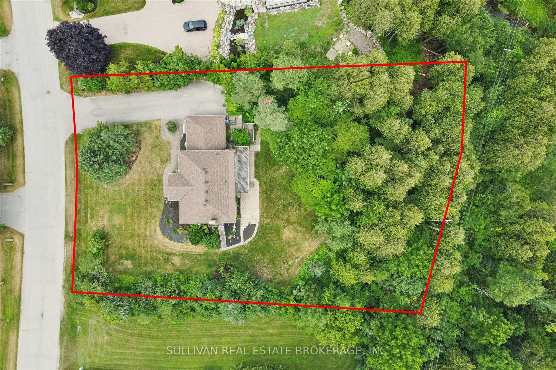Photo 4 of 105 Cobblestone Place, Guelph/Eramosa, Rockwood — HOMEH