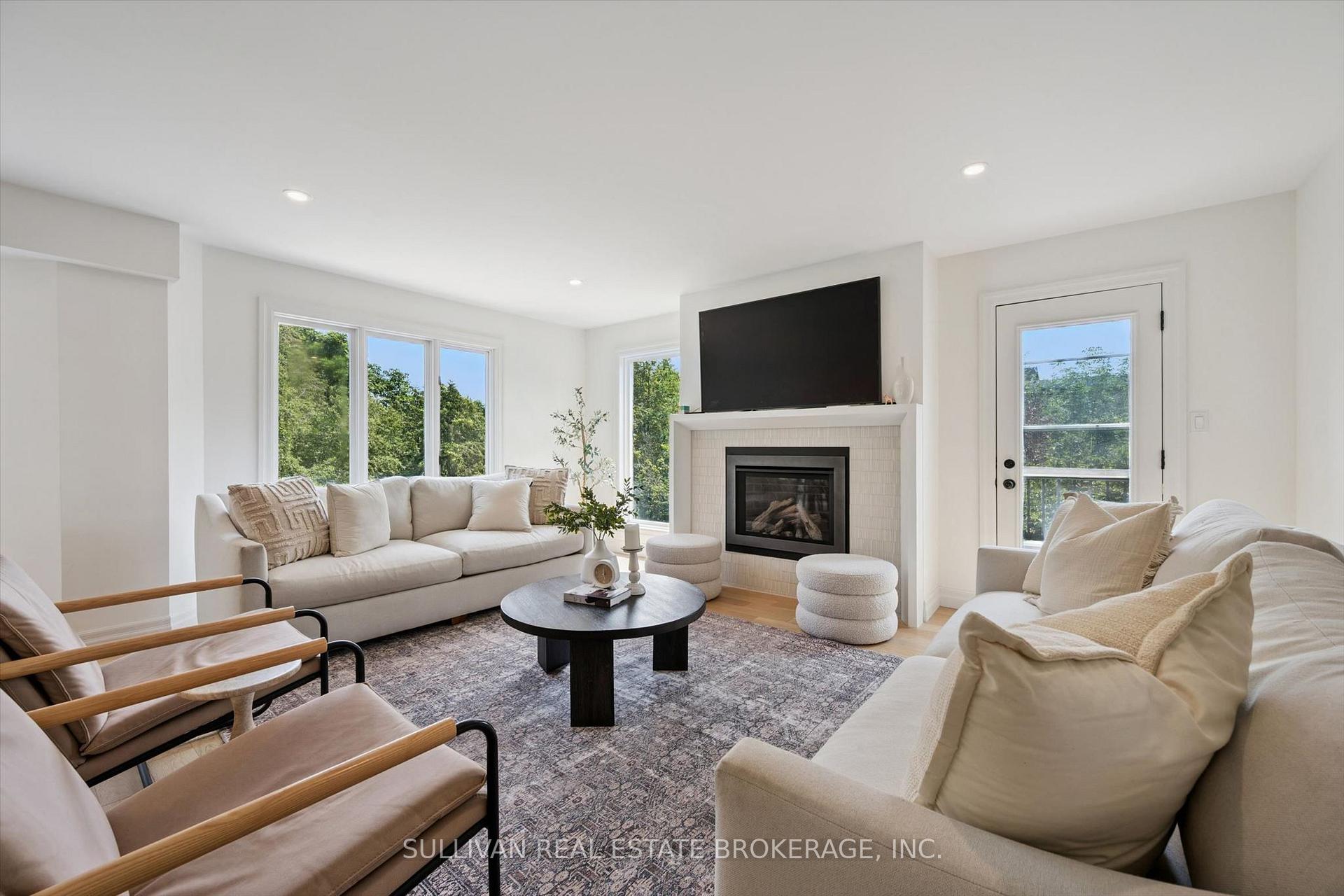 Photo 8 of 105 Cobblestone Place, Guelph/Eramosa, Rockwood — HOMEH