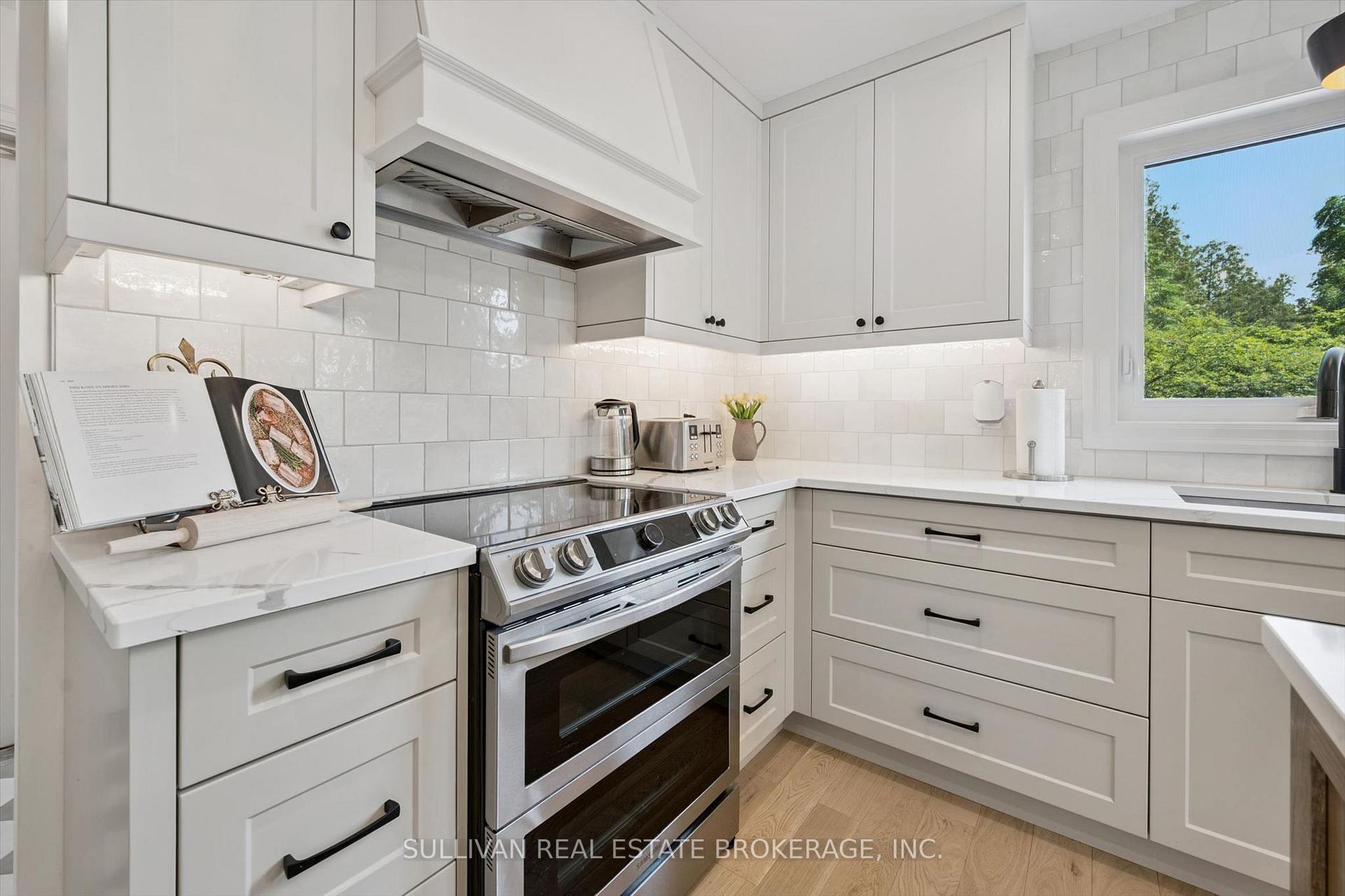 Photo 15 of 105 Cobblestone Place, Guelph/Eramosa, Rockwood — HOMEH