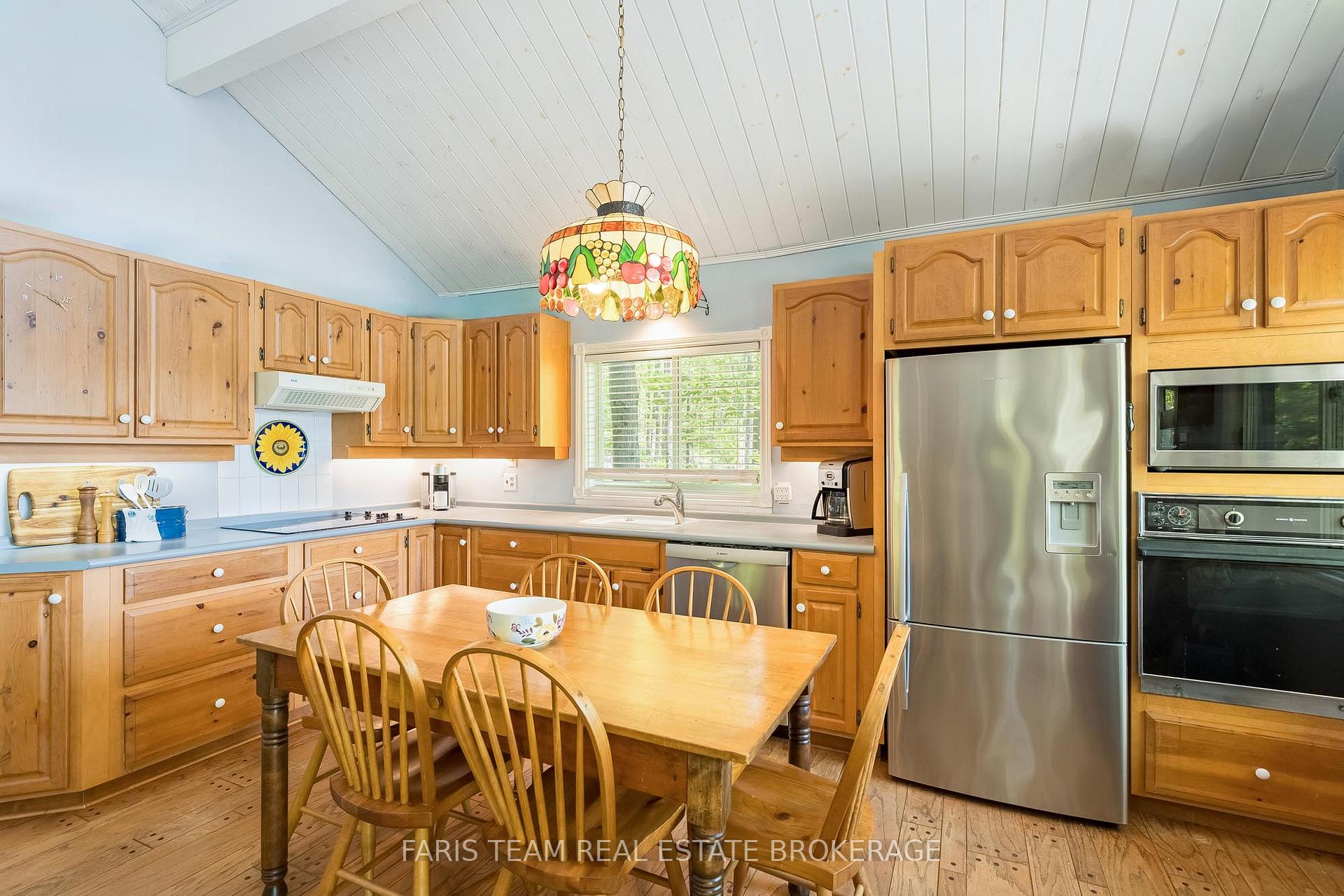 Photo 9 of 112 Farlain Lake Road E, Tiny, Rural Tiny — HOMEH