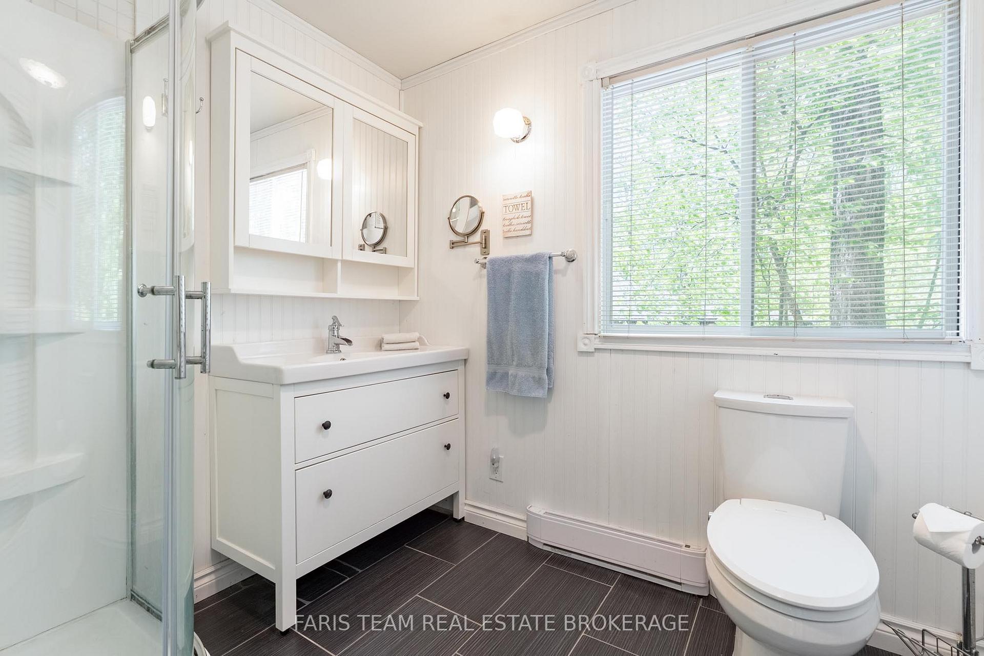 Photo 19 of 112 Farlain Lake Road E, Tiny, Rural Tiny — HOMEH