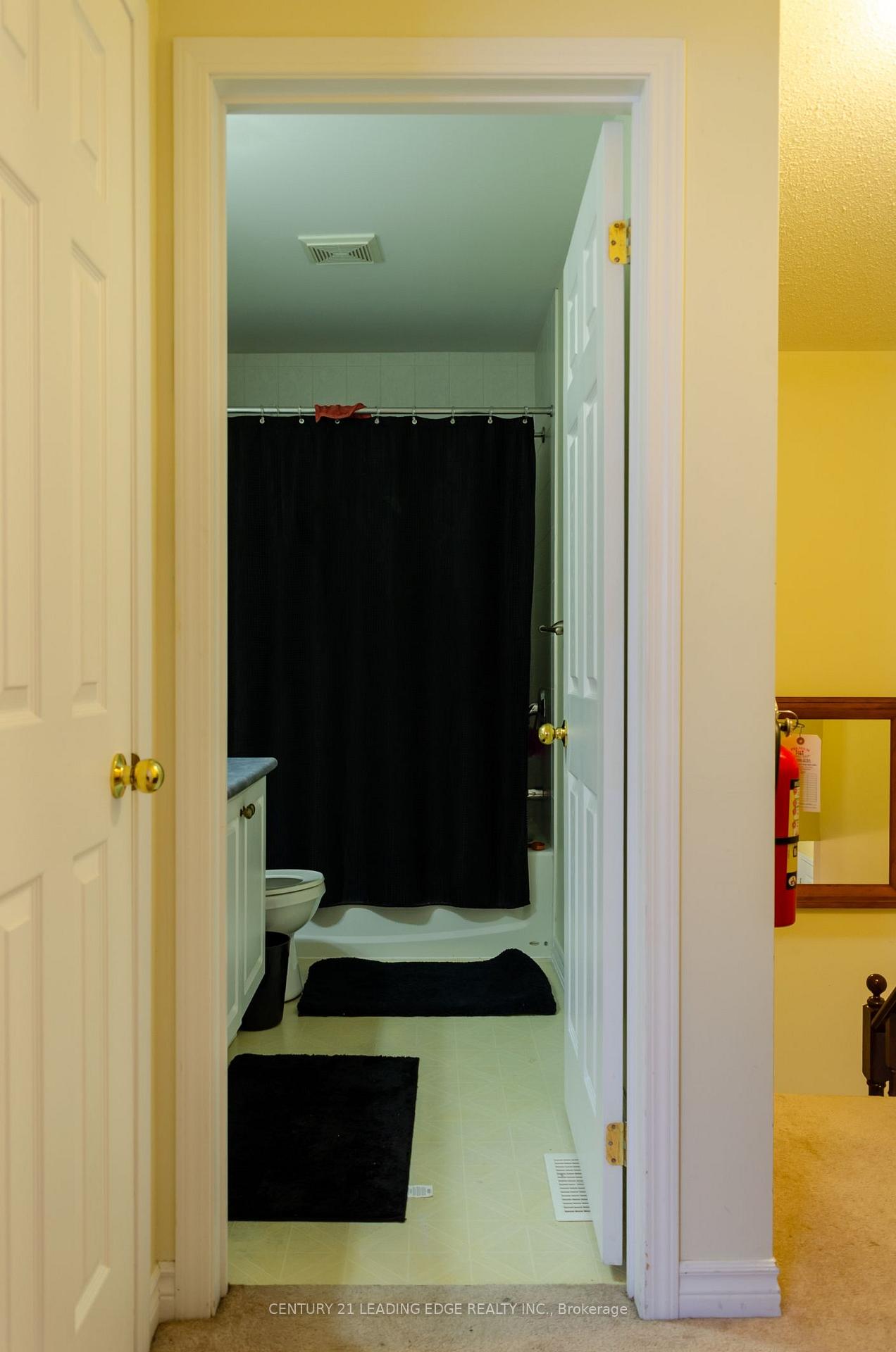 Photo 5 of Unit Room, 1218 MacInally Court, Oshawa, Pinecrest — HOMEH