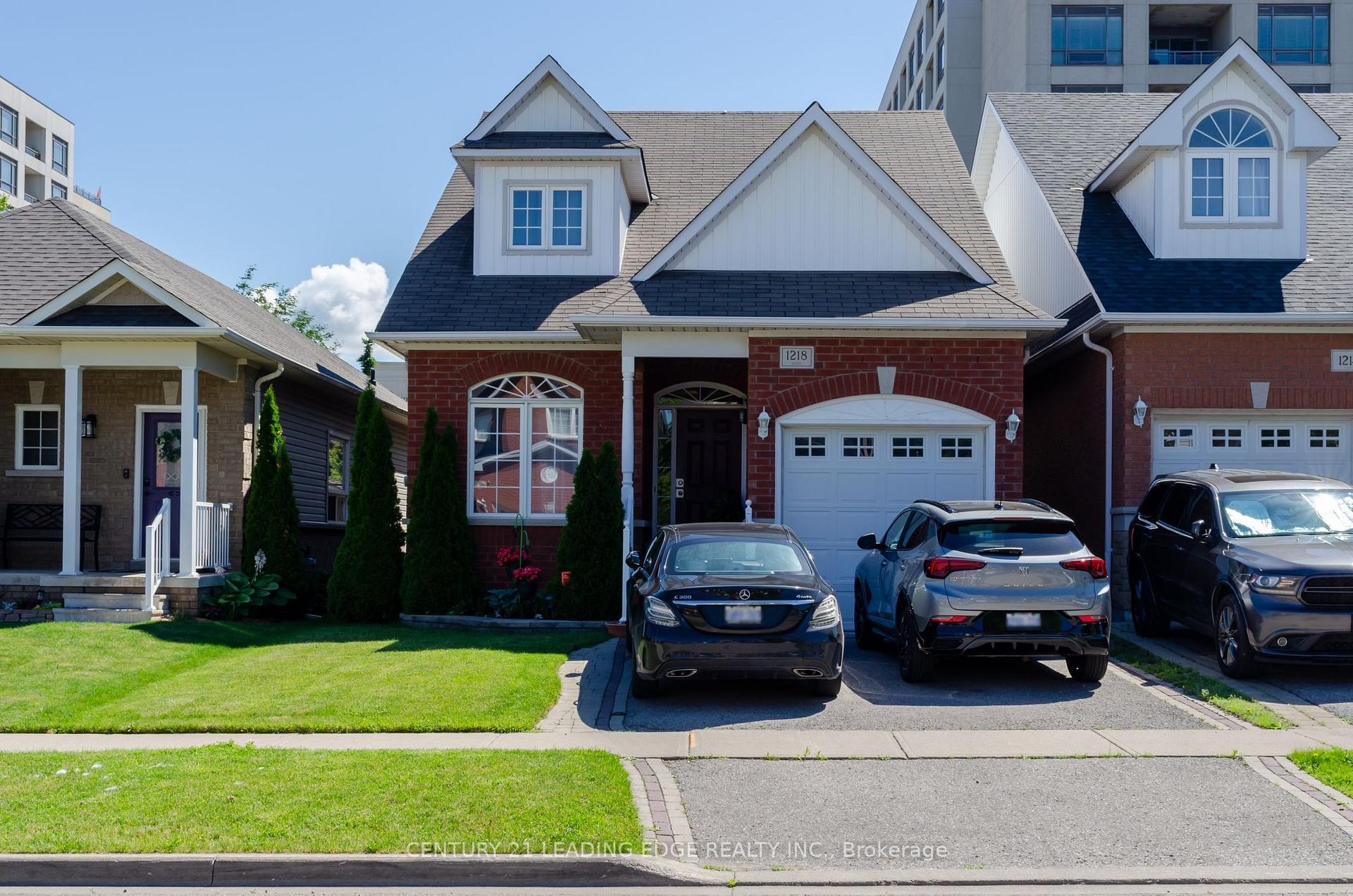 Photo 2 of Unit Room, 1218 MacInally Court, Oshawa, Pinecrest — HOMEH