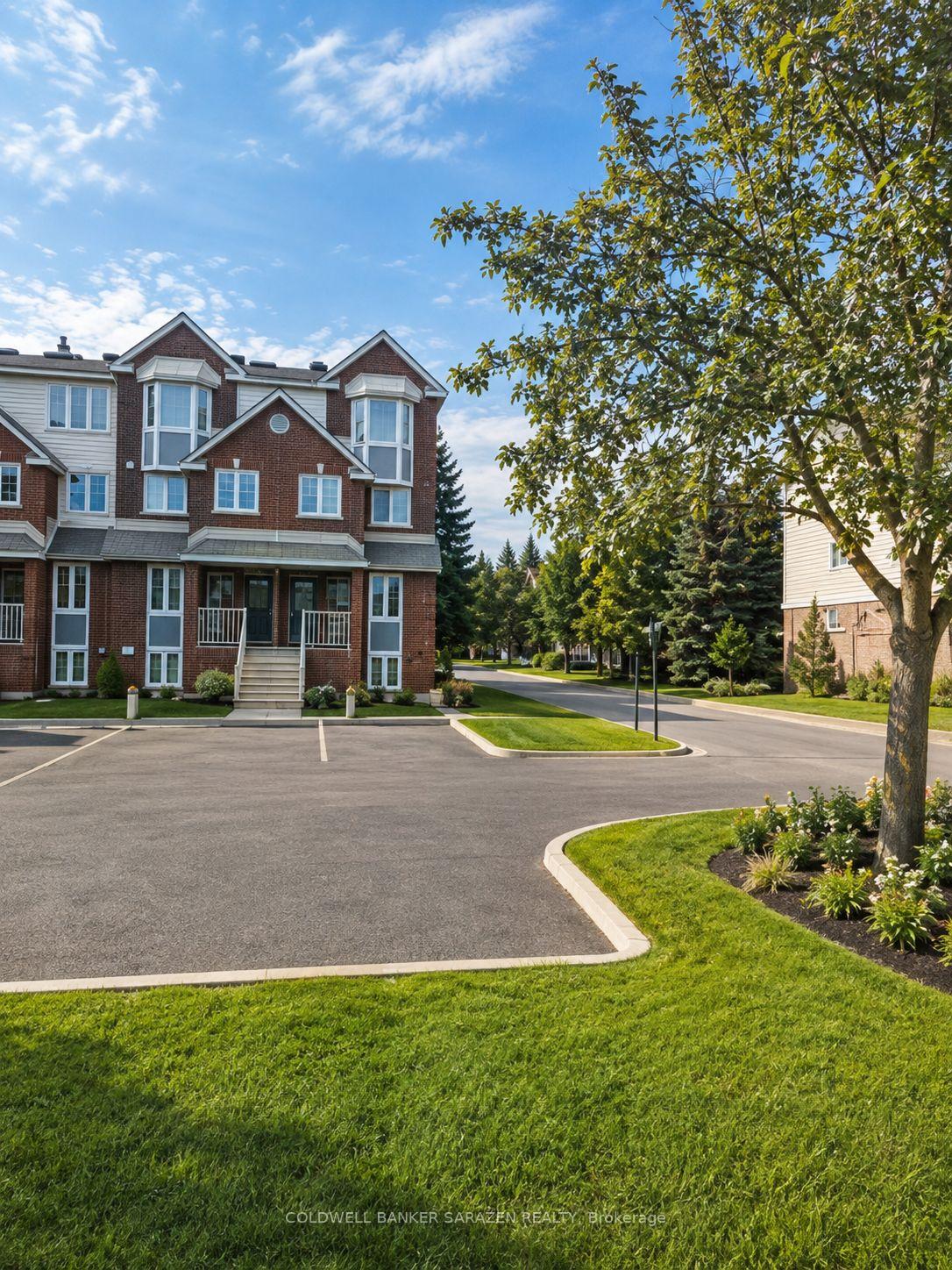Photo 1 of Unit 42, 3 Briston Private, Ottawa, Hunt Club Park — HOMEH