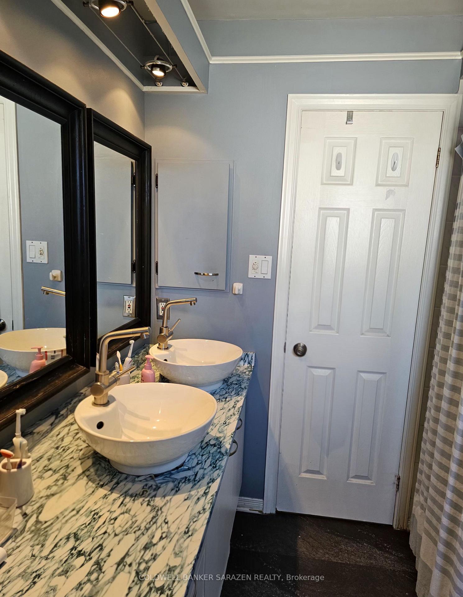 Photo 5 of Unit 42, 3 Briston Private, Ottawa, Hunt Club Park — HOMEH