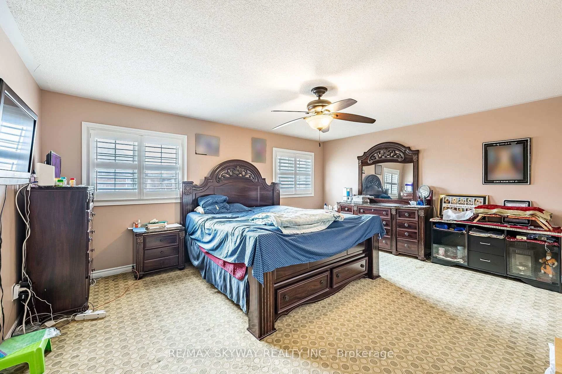 Photo 37 of 18 Long Meadow Road, Brampton, Bram East — HOMEH