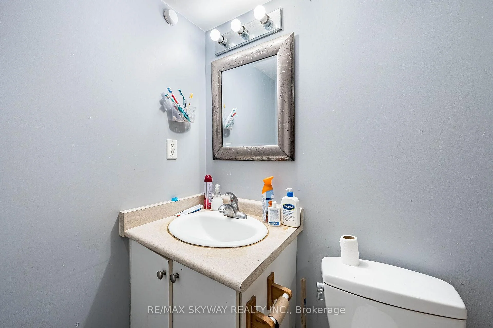 Photo 47 of 18 Long Meadow Road, Brampton, Bram East — HOMEH