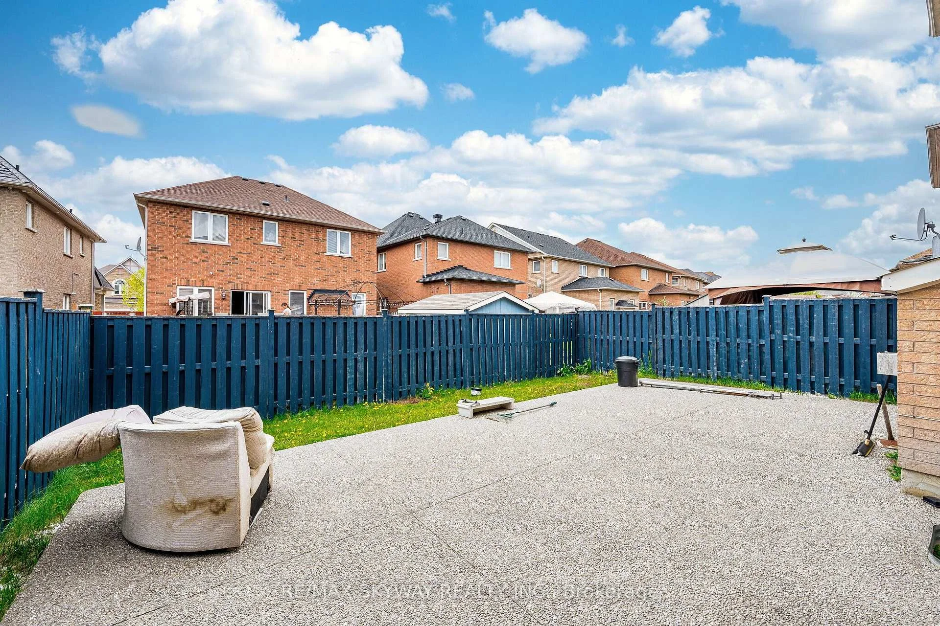 Photo 48 of 18 Long Meadow Road, Brampton, Bram East — HOMEH