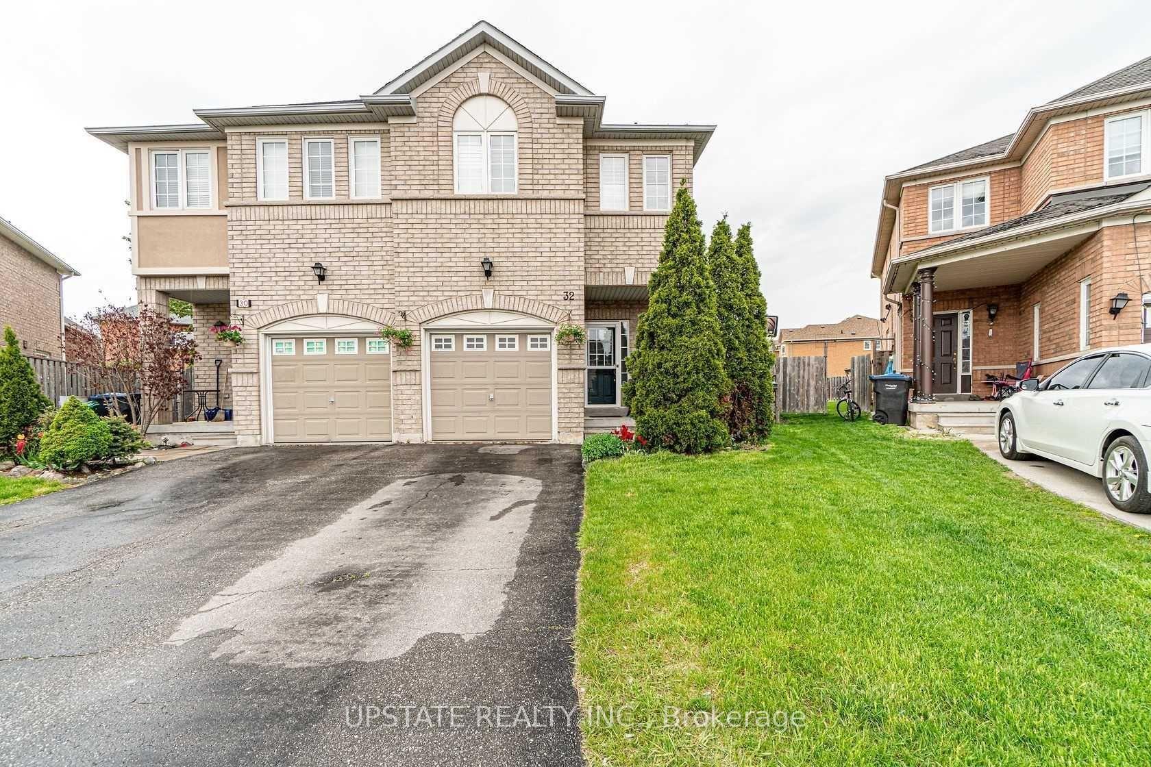 Front of 32 Sestina Court