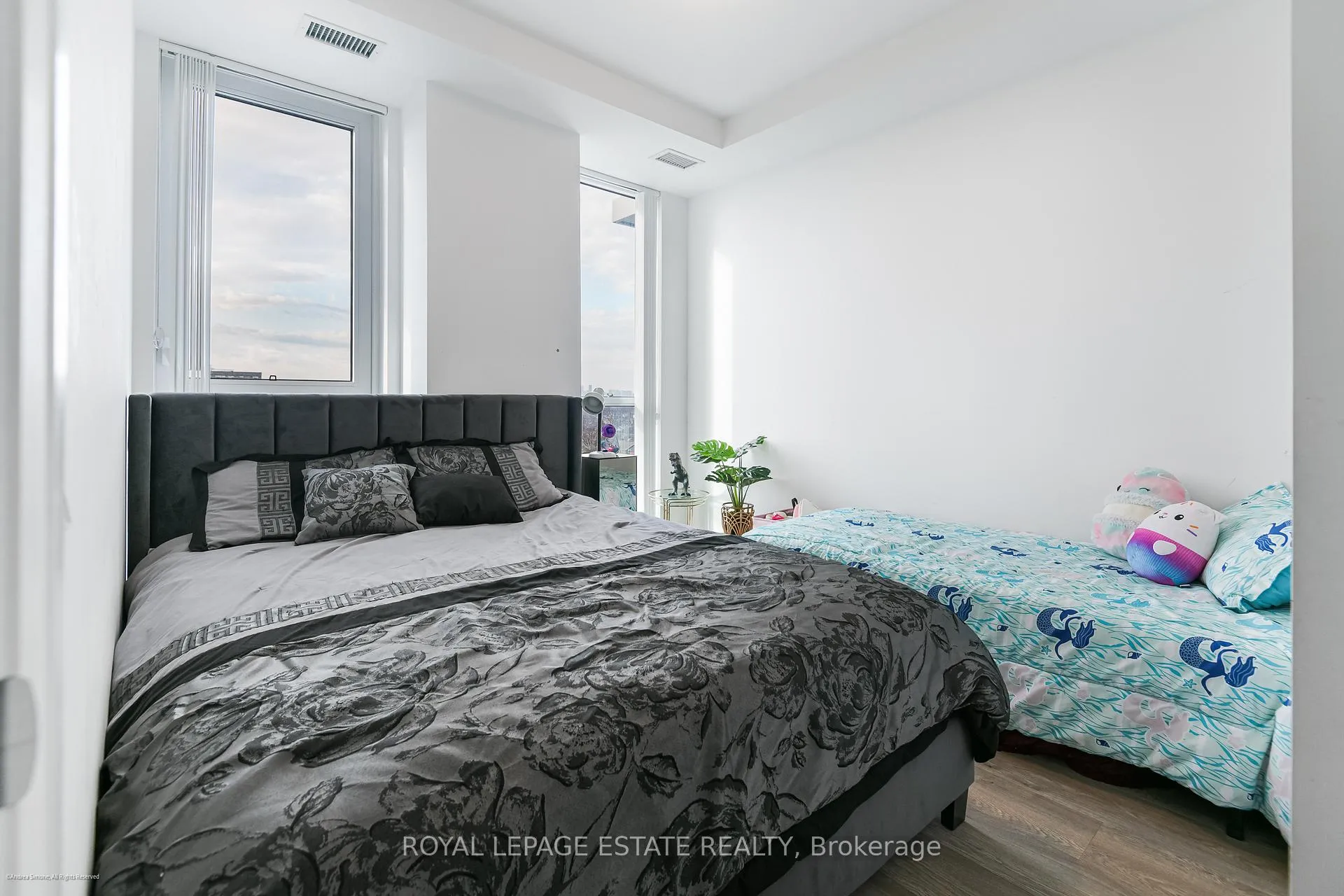 Photo 14 of Unit 702, 286 Main Street, Toronto, East End-Danforth — HOMEH