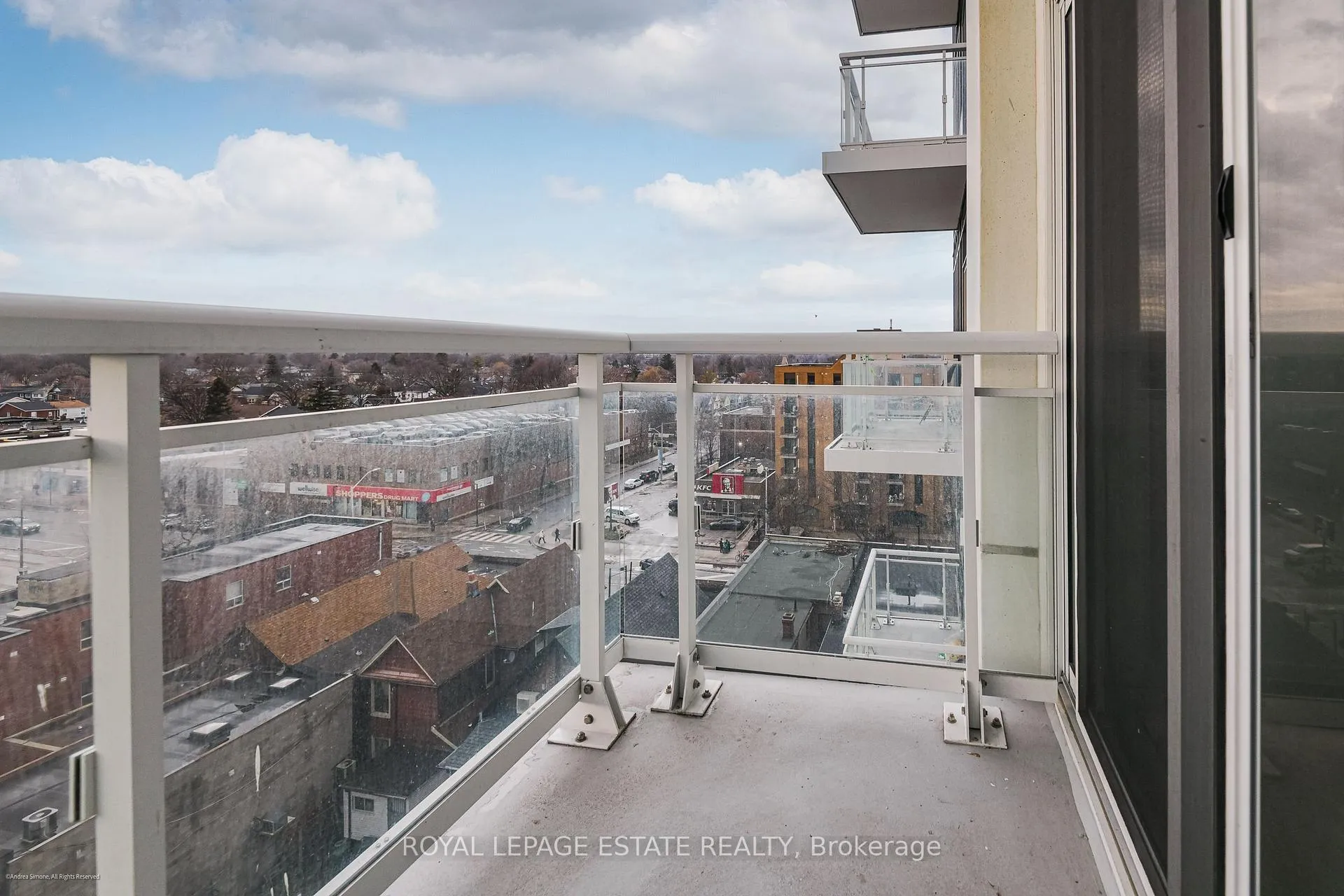 Photo 16 of Unit 702, 286 Main Street, Toronto, East End-Danforth — HOMEH