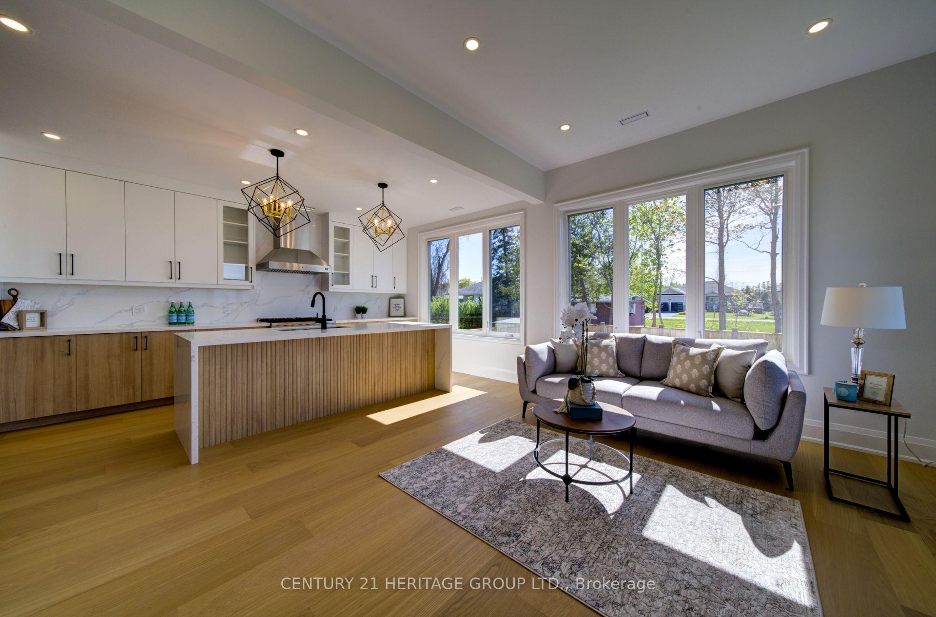 Photo 11 of 802 Willowview Road, Georgina, Historic Lakeshore Communities — HOMEH