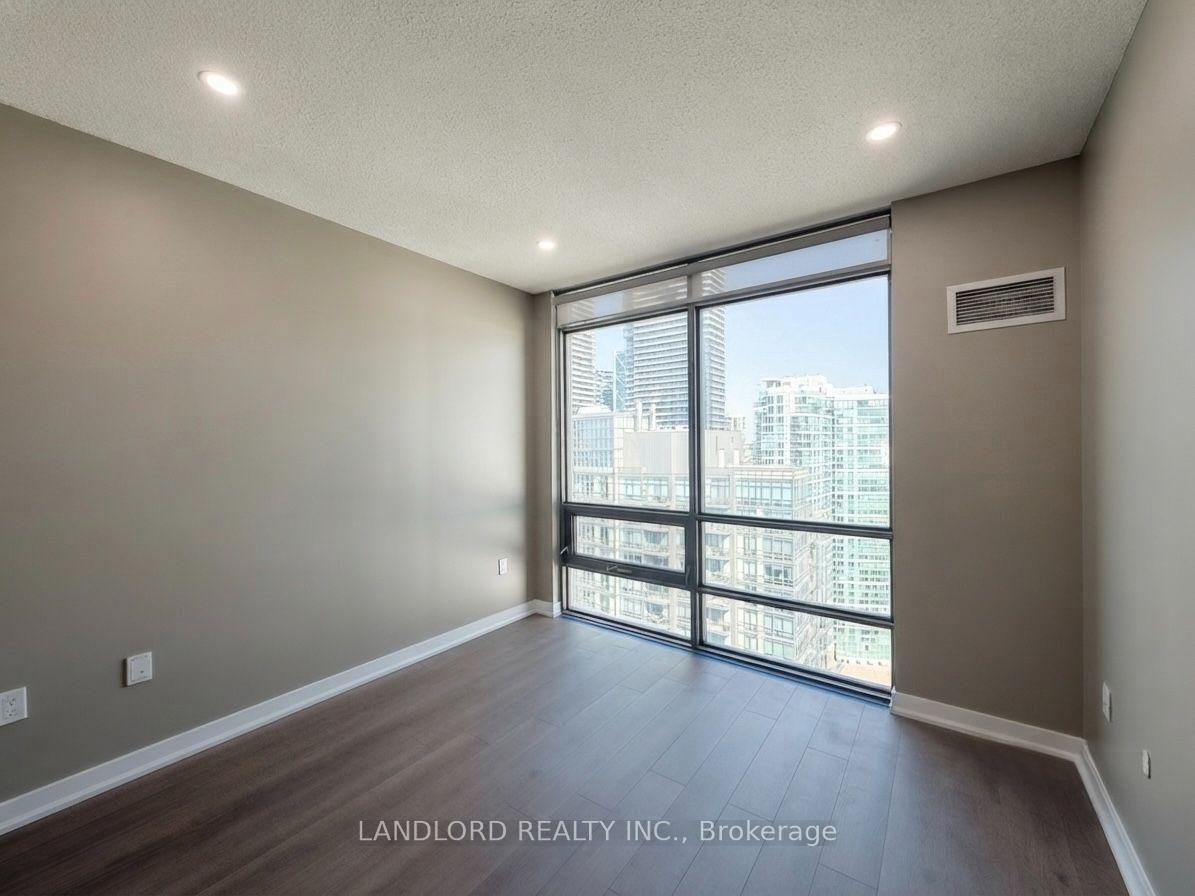 Photo 16 of Unit 3210, 5 Mariner Terrace, Toronto, Waterfront Communities — HOMEH