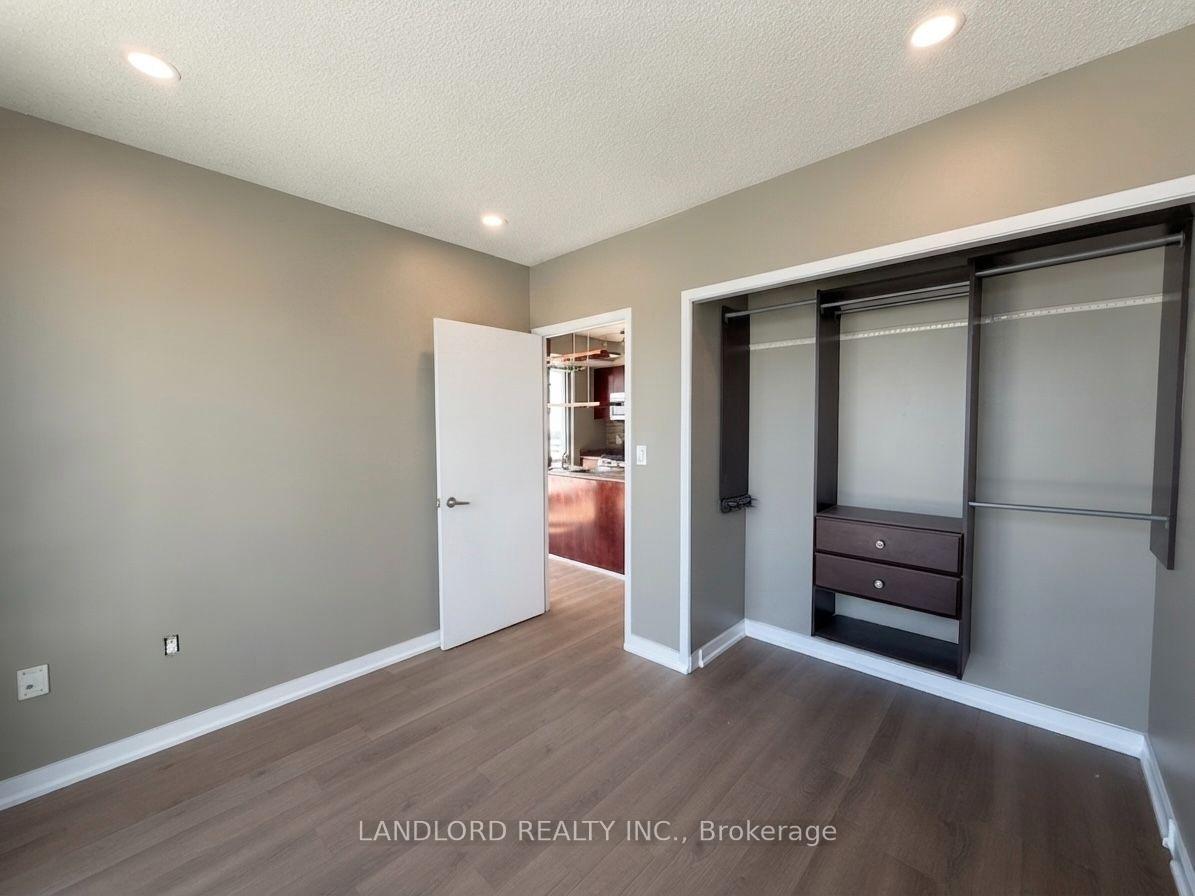 Photo 18 of Unit 3210, 5 Mariner Terrace, Toronto, Waterfront Communities — HOMEH