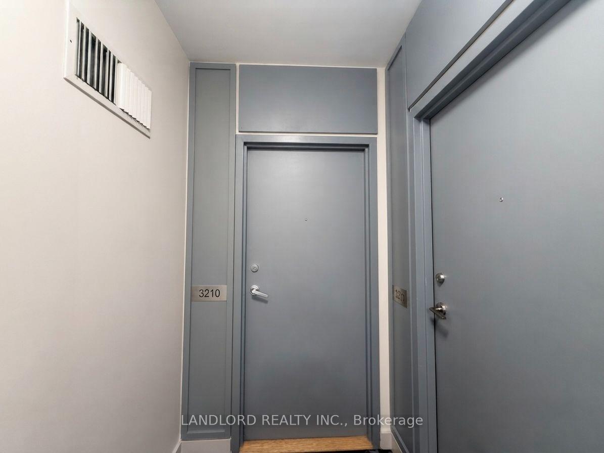 Photo 22 of Unit 3210, 5 Mariner Terrace, Toronto, Waterfront Communities — HOMEH
