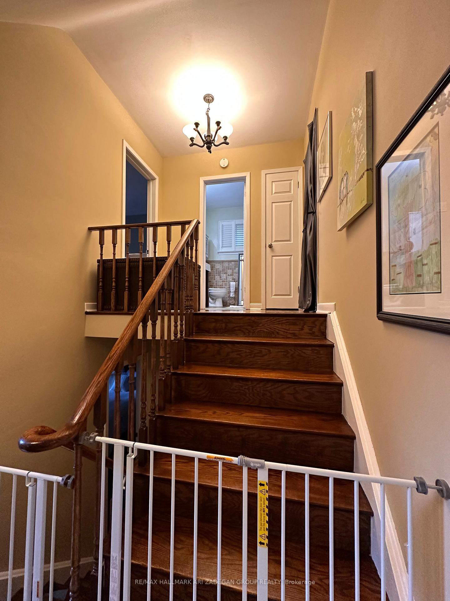 Photo 4 of 290 Gretel Drive, Richmond Hill, Mill Pond — HOMEH