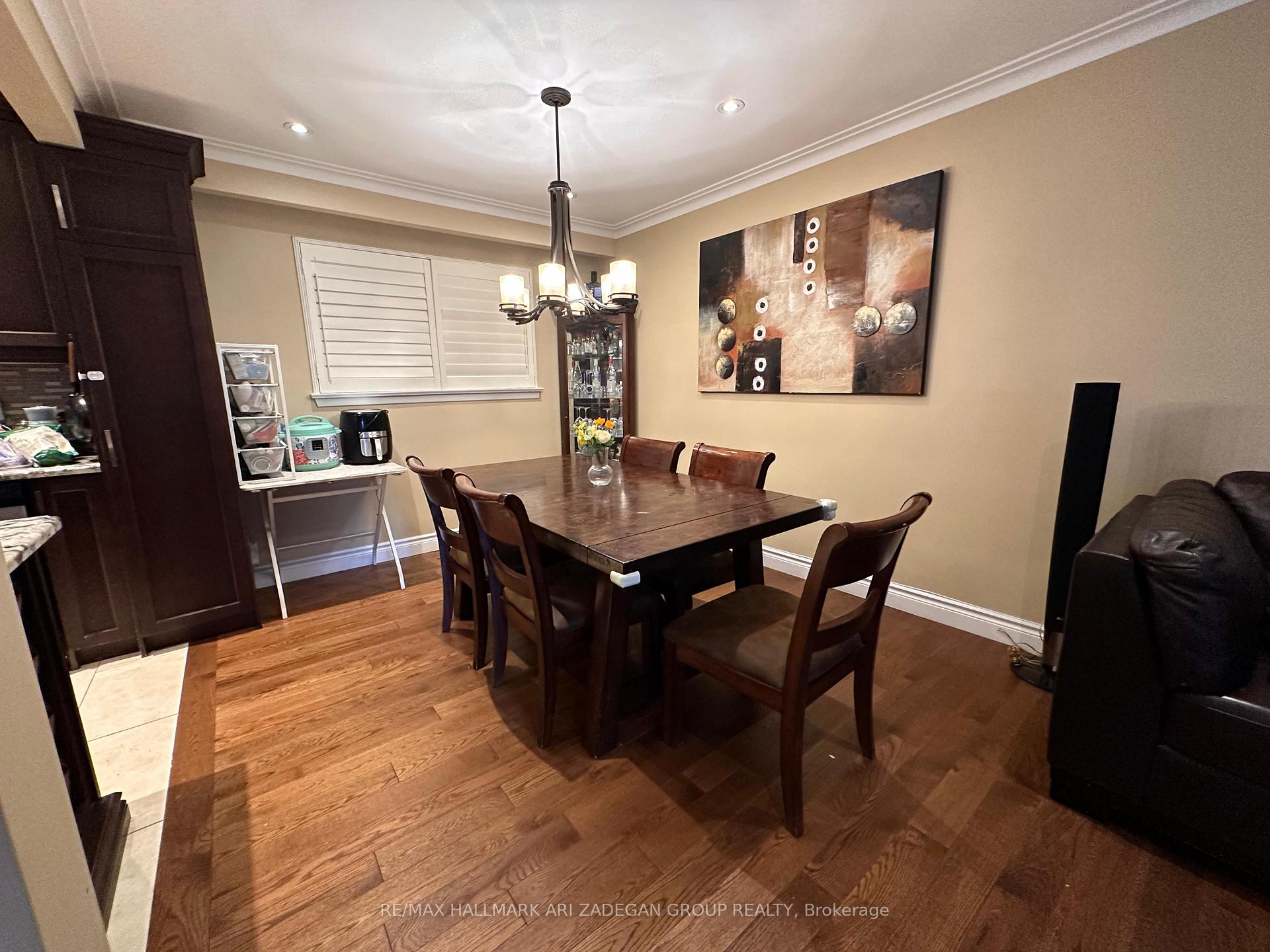 Photo 7 of 290 Gretel Drive, Richmond Hill, Mill Pond — HOMEH