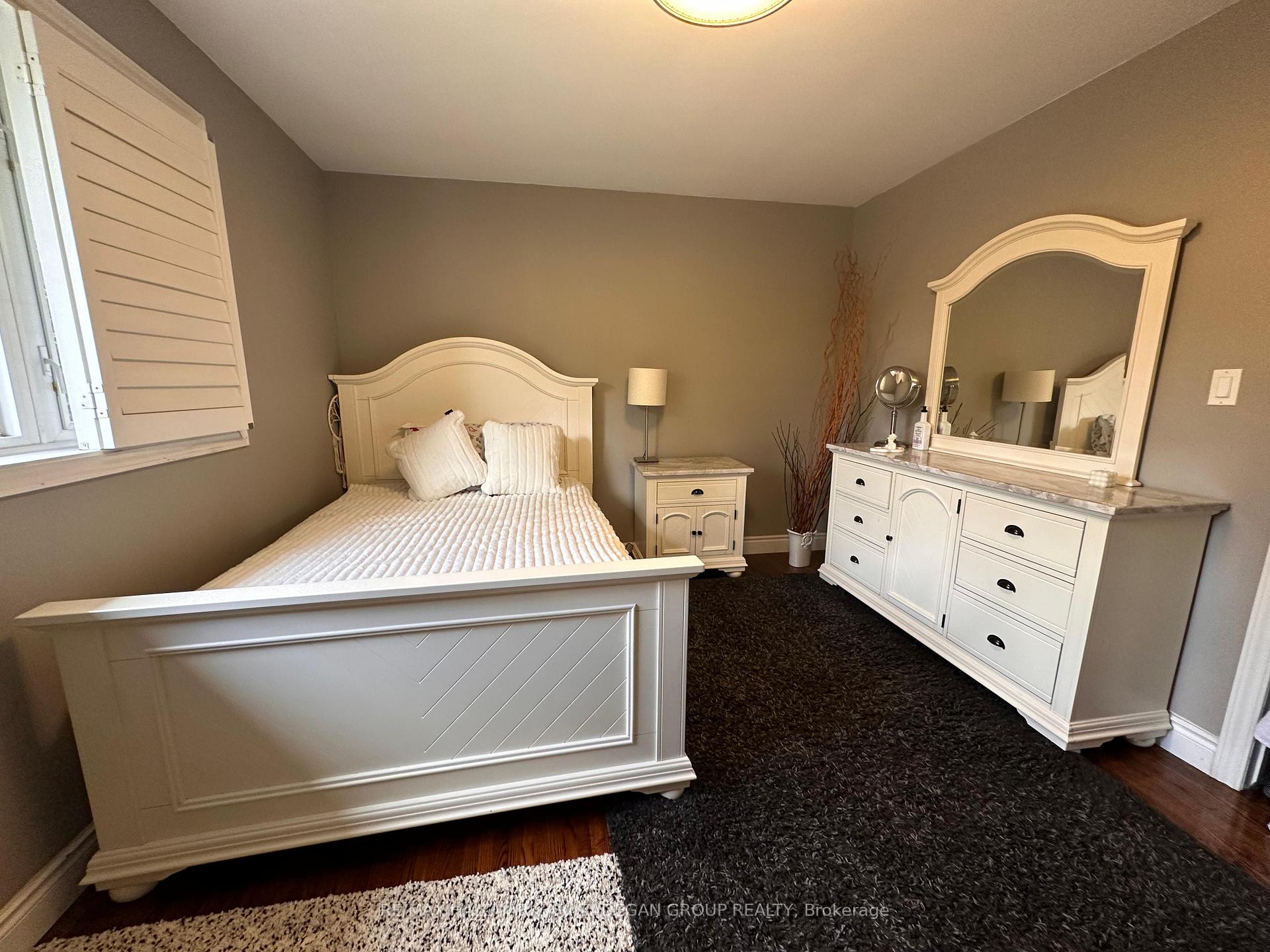Photo 12 of 290 Gretel Drive, Richmond Hill, Mill Pond — HOMEH