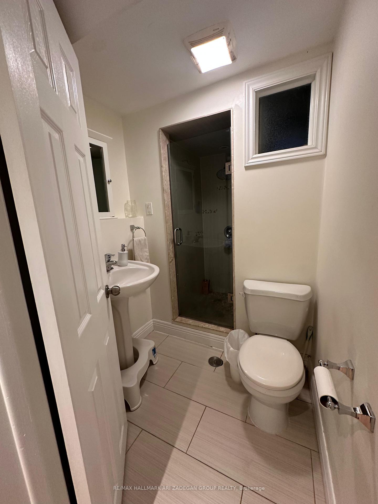 Photo 18 of 290 Gretel Drive, Richmond Hill, Mill Pond — HOMEH