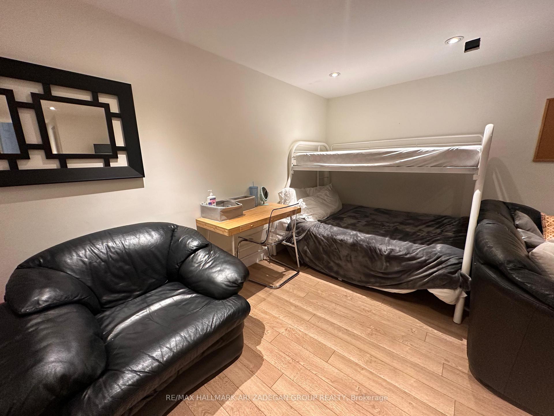 Photo 21 of 290 Gretel Drive, Richmond Hill, Mill Pond — HOMEH